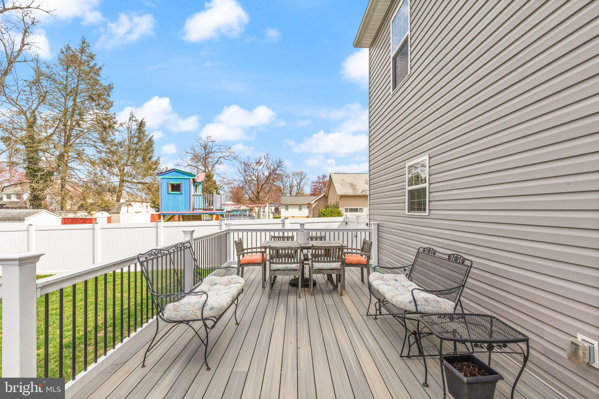 OLIVER BEACH - Residential