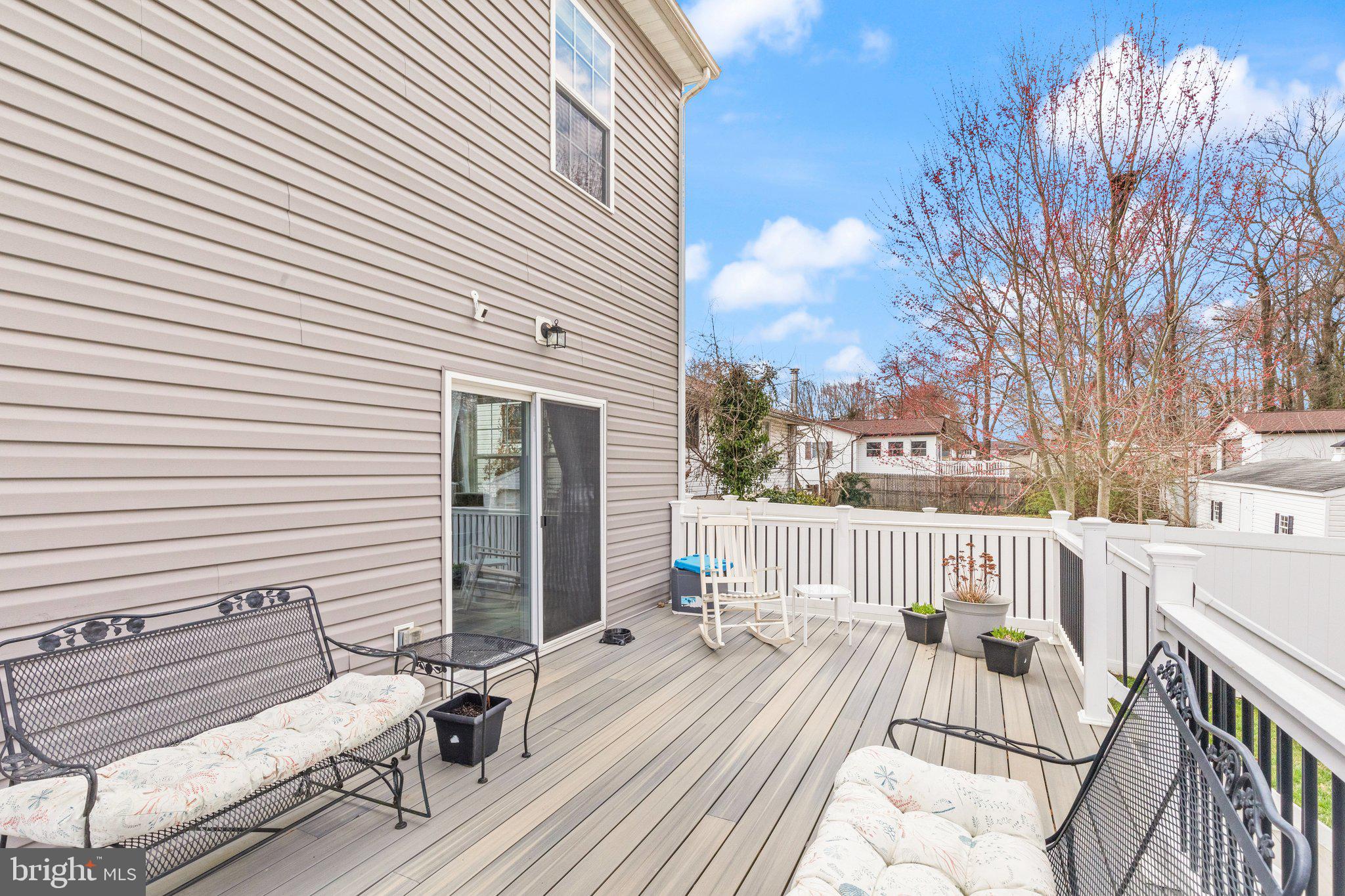 OLIVER BEACH - Residential