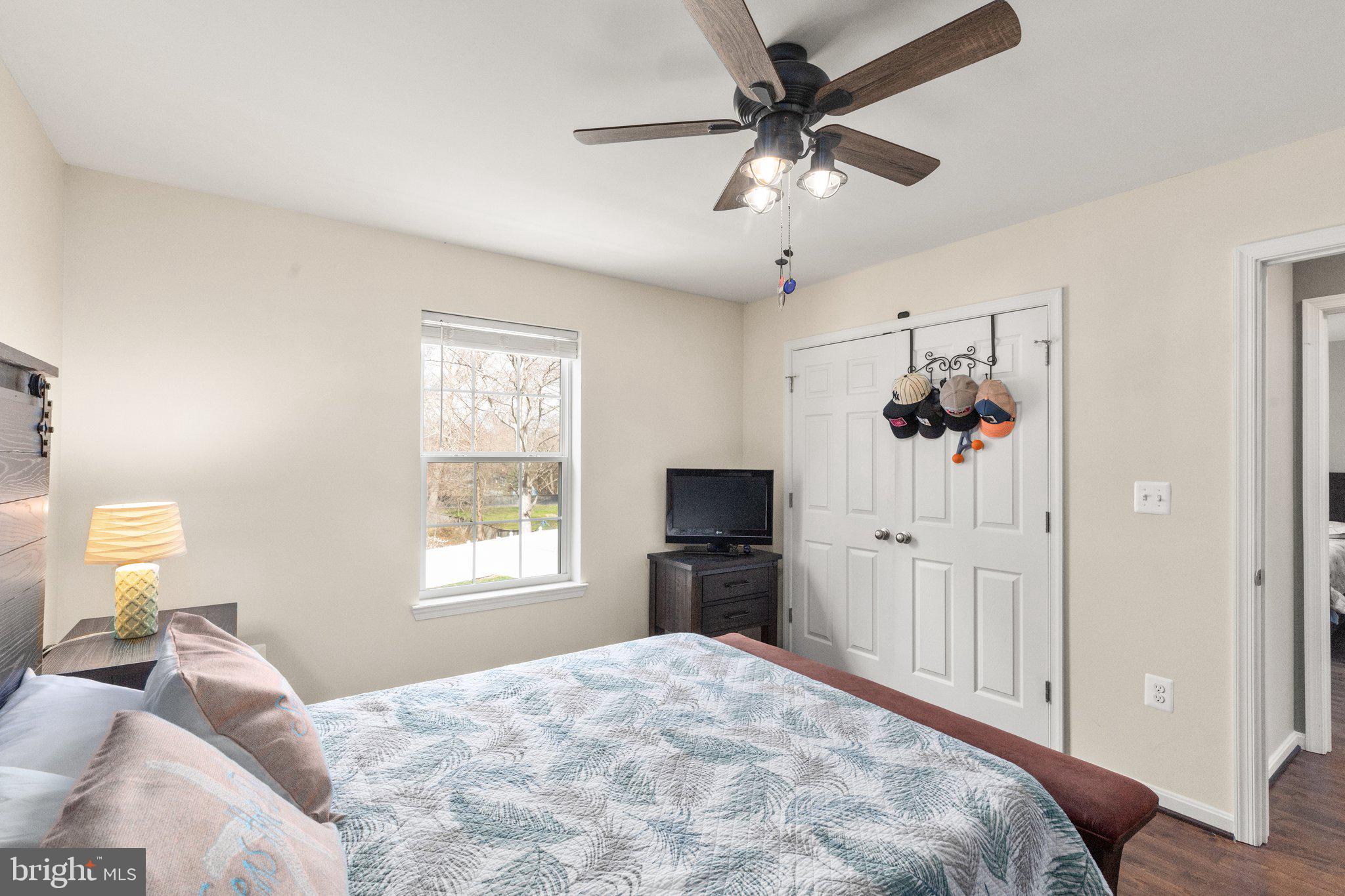 OLIVER BEACH - Residential