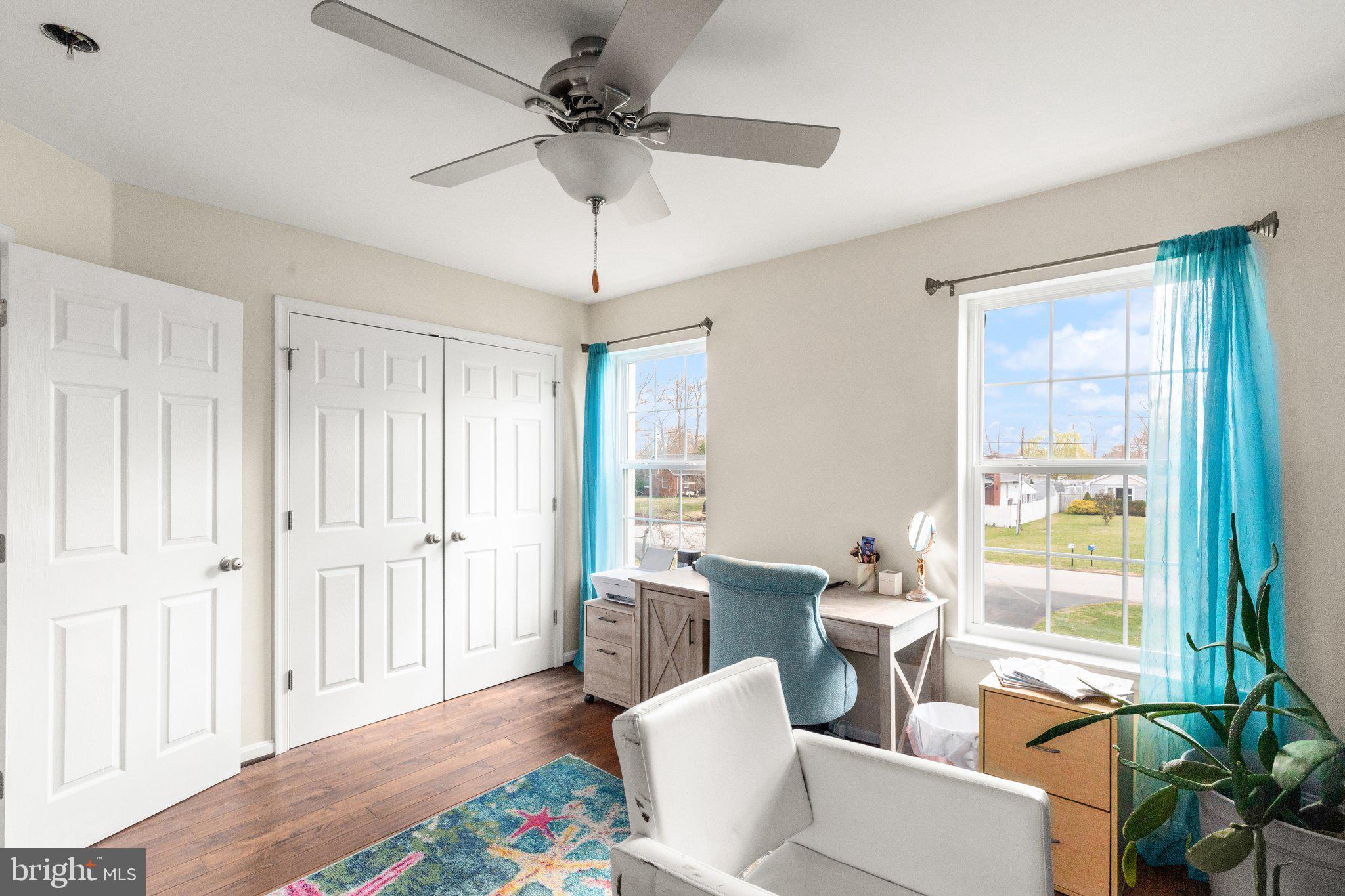 OLIVER BEACH - Residential