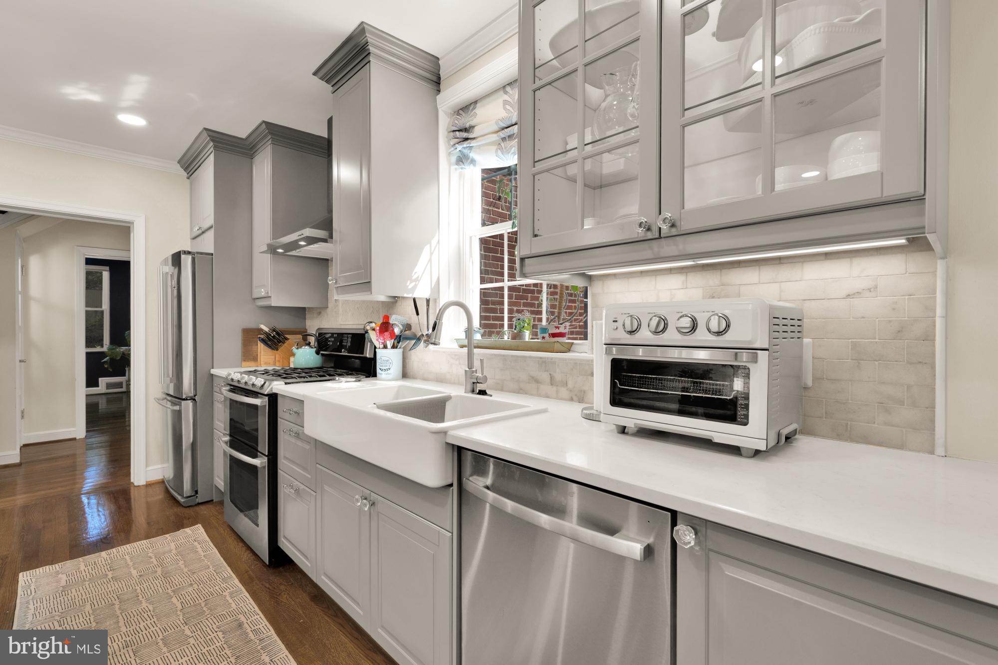 KENSINGTON - Residential Lease