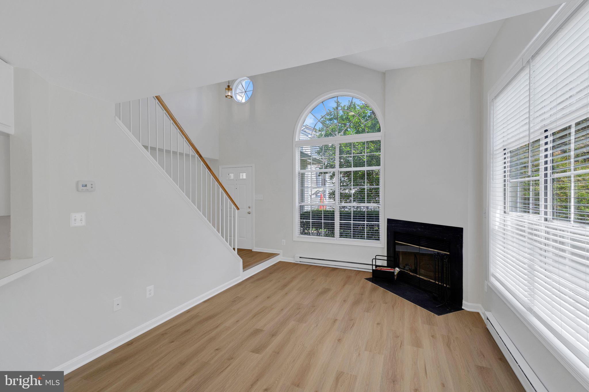 23 BRONCO COURT 265-D