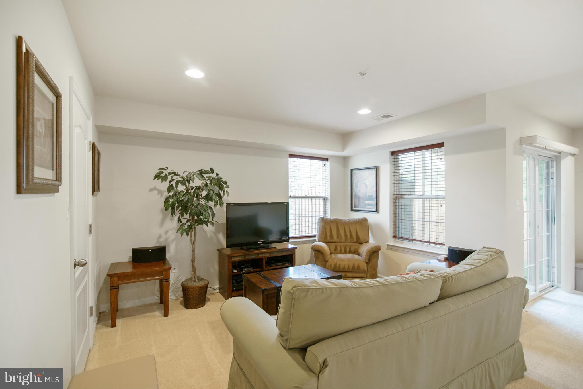 TANYARD SPRINGS - Residential