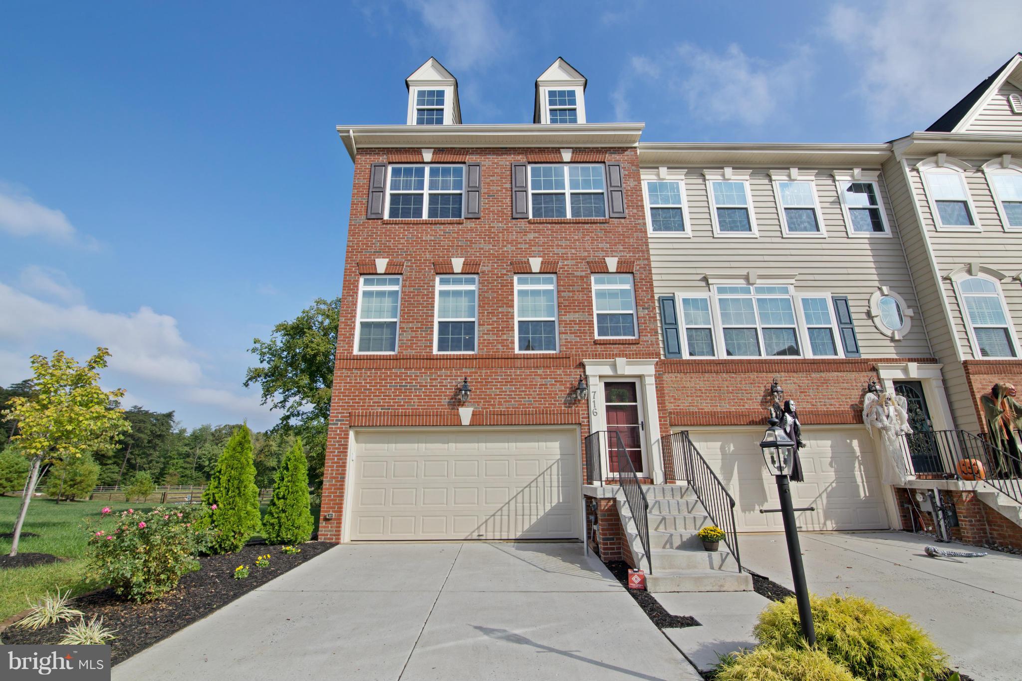 TANYARD SPRINGS - Residential