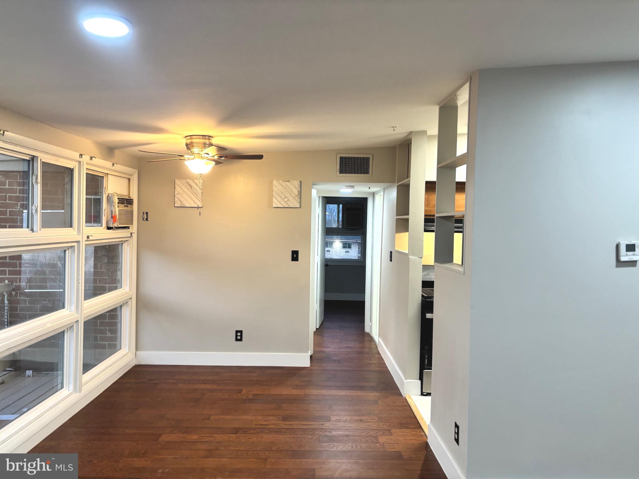 RIGGS HILL - Residential