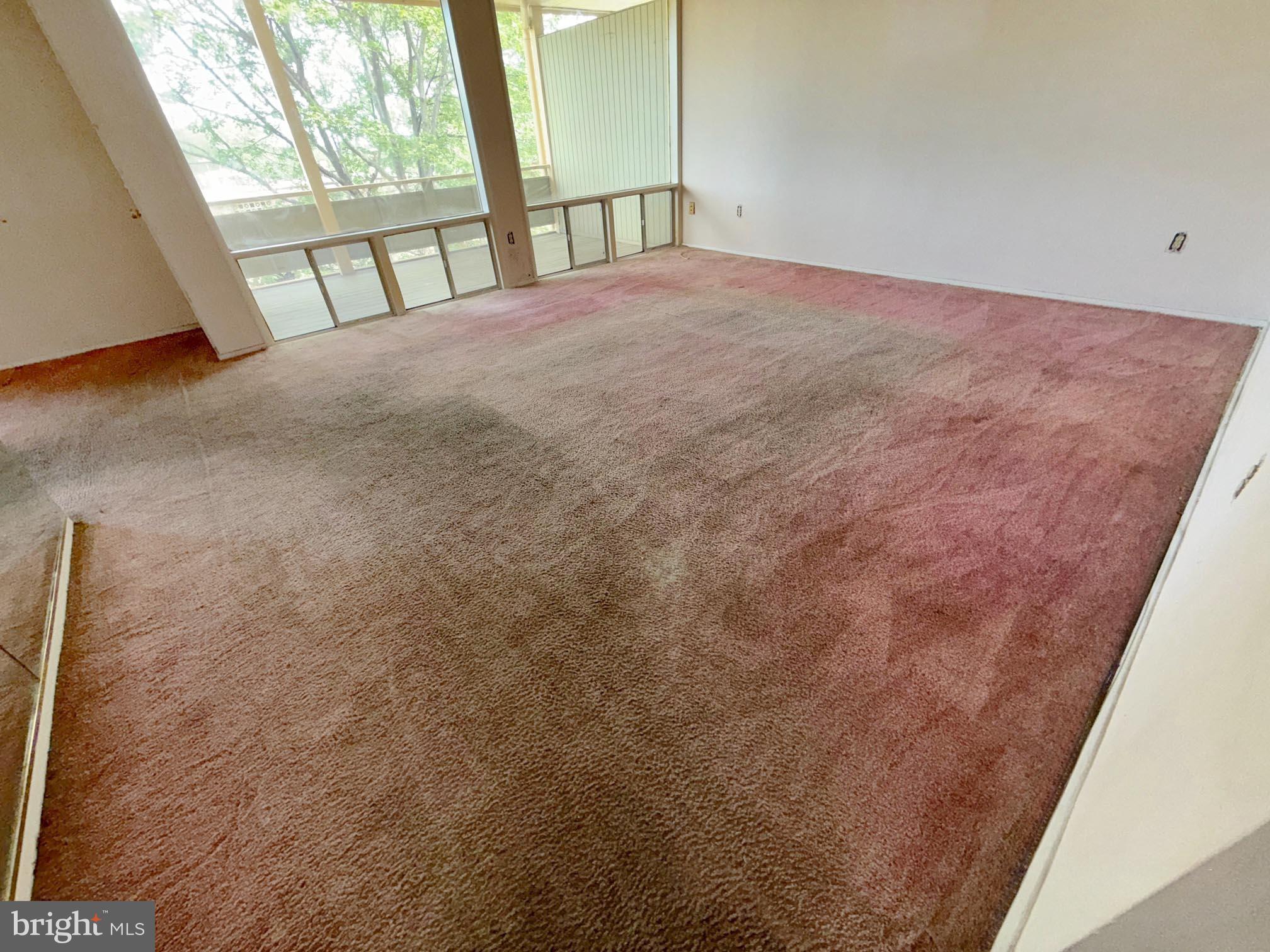 HOLLY HILL CONDOMINIUMS - Residential