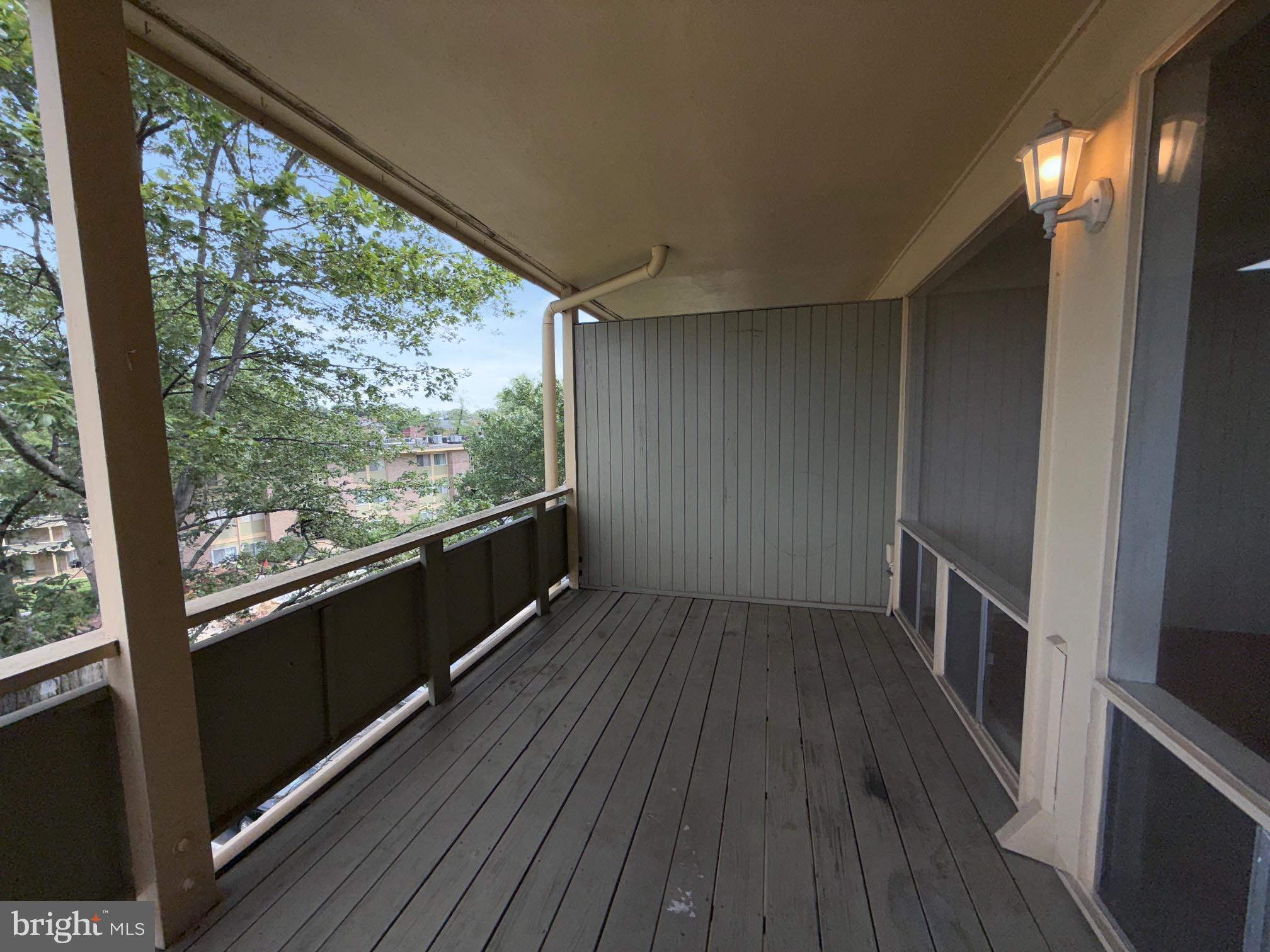 HOLLY HILL CONDOMINIUMS - Residential