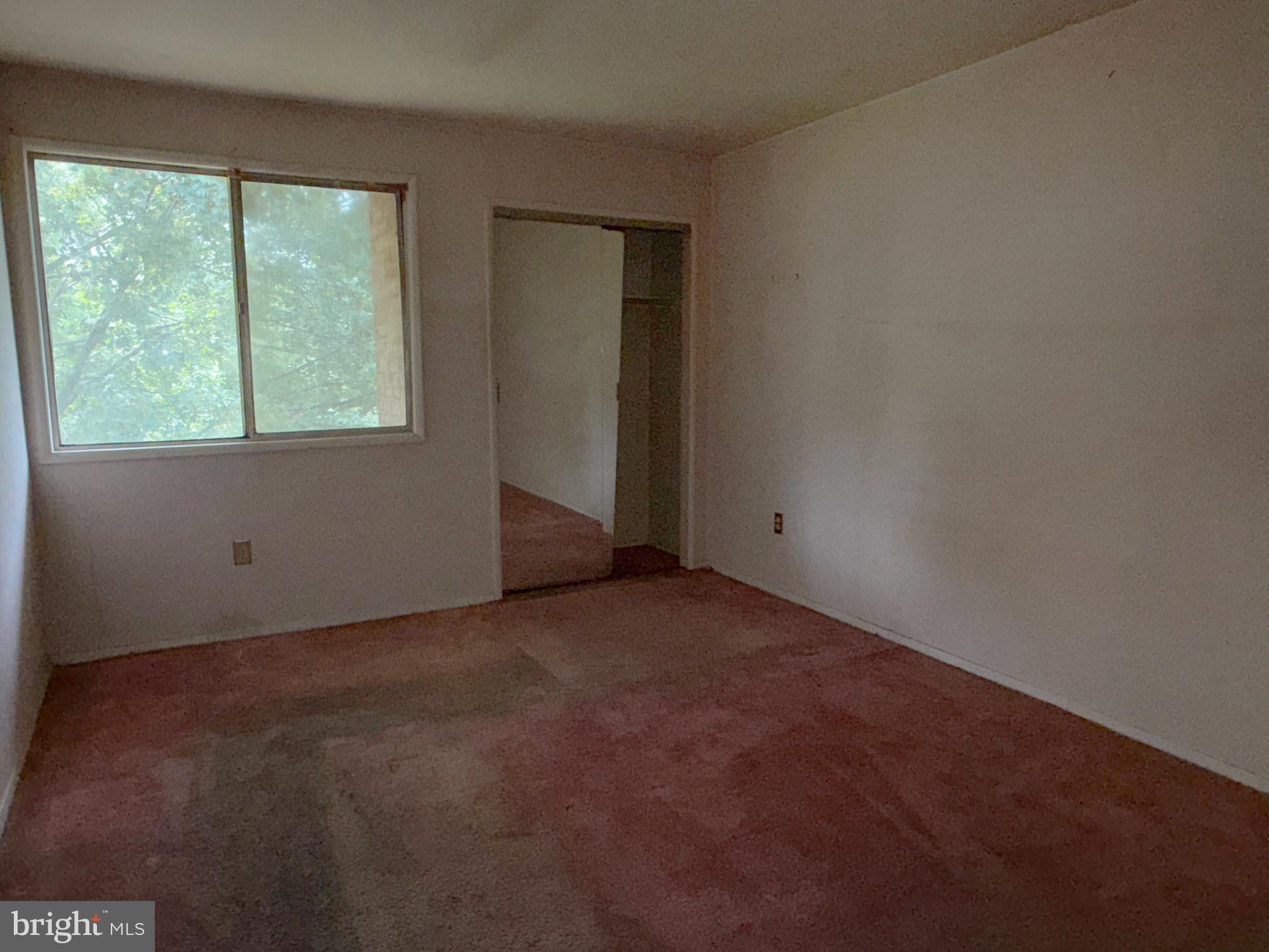 HOLLY HILL CONDOMINIUMS - Residential