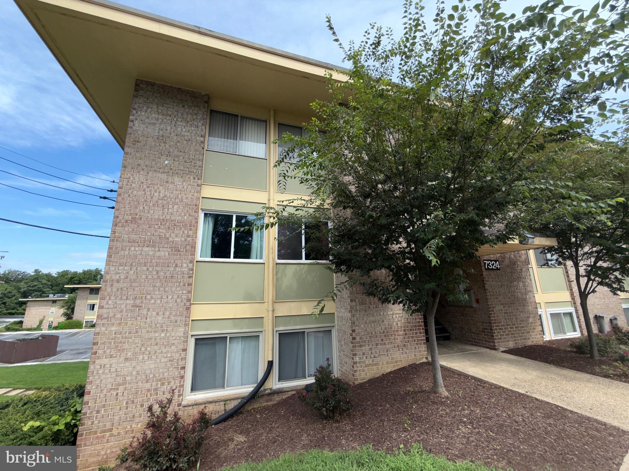 HOLLY HILL CONDOMINIUMS - Residential