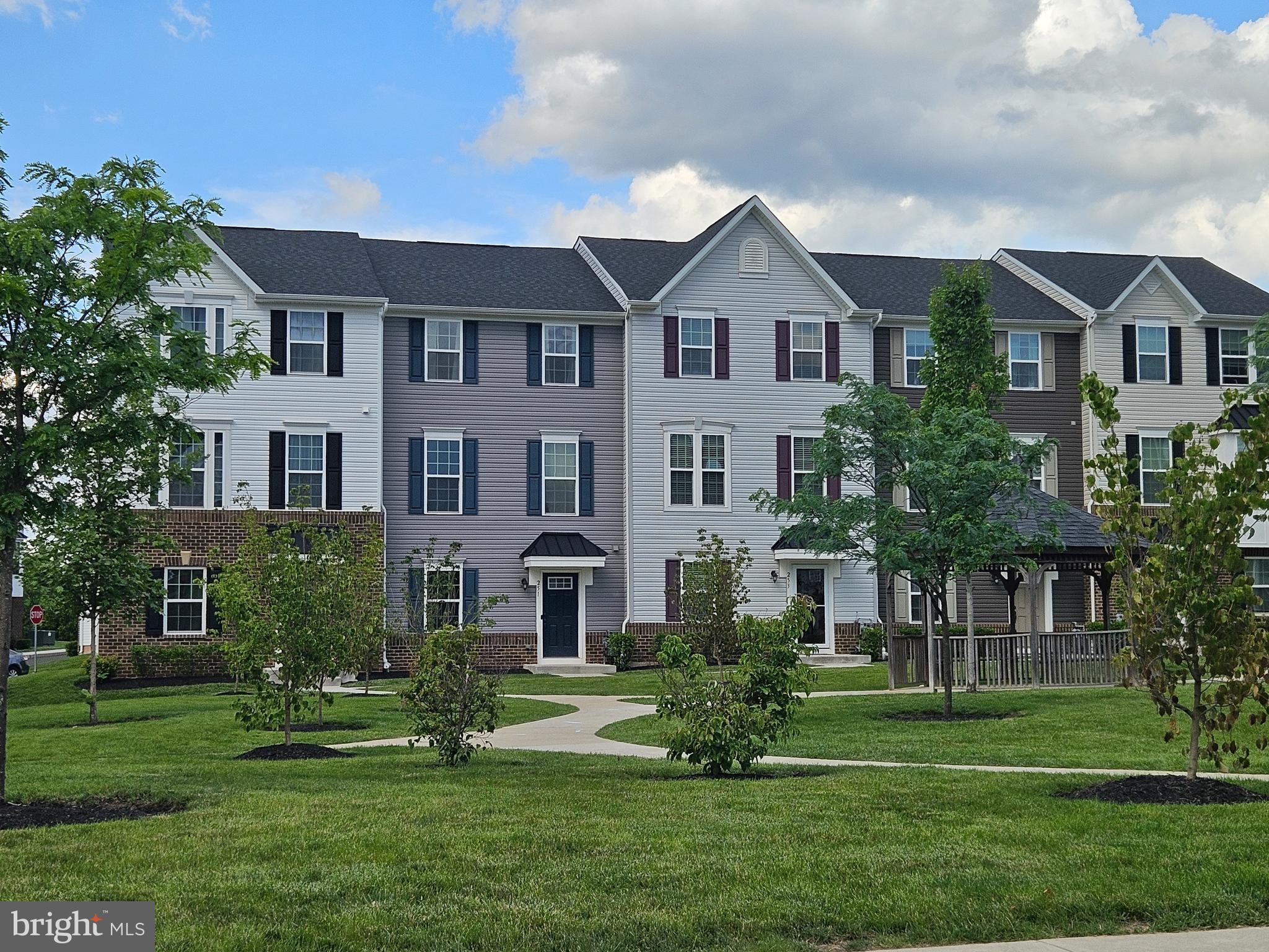 Welcome home to this beautifully maintained 3-bedroom, 2.5-bath townhouse offering 2,025 sq ft of comfortable, modern living. Located just minutes from Route 309, I-476, and SEPTA regional rail stations, this home is perfect for commuters and those who love convenience without sacrificing space.
The first floor offers an ideal space for a home gym or family room. Walk upstairs and step inside an open-concept layout with a kitchen featuring stainless steel appliances and granite countertops, perfect for entertaining. The third level offers a master suite with dual sinks and a large walk-in closet in addition to two spare bedrooms and laundry utilities. Oversized windows throughout the entire unit offer an abundance of natural light.
Enjoy outdoor living on the deck and take advantage of the attached 2-car garage for easy parking and extra storage. This unit is unique in that it is set off of the main road but interfaces with a grassy quad and is just a walk away from Stoneycreek Park.