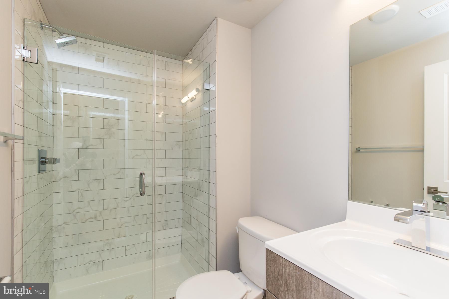 KENSINGTON - Residential Lease