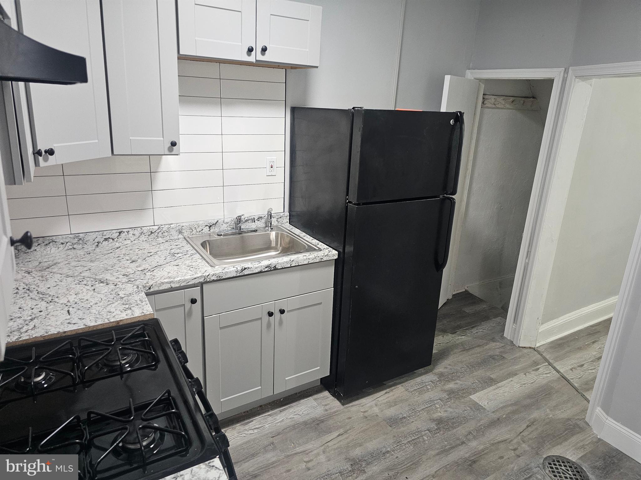 ALLEGHENY WEST - Residential Lease