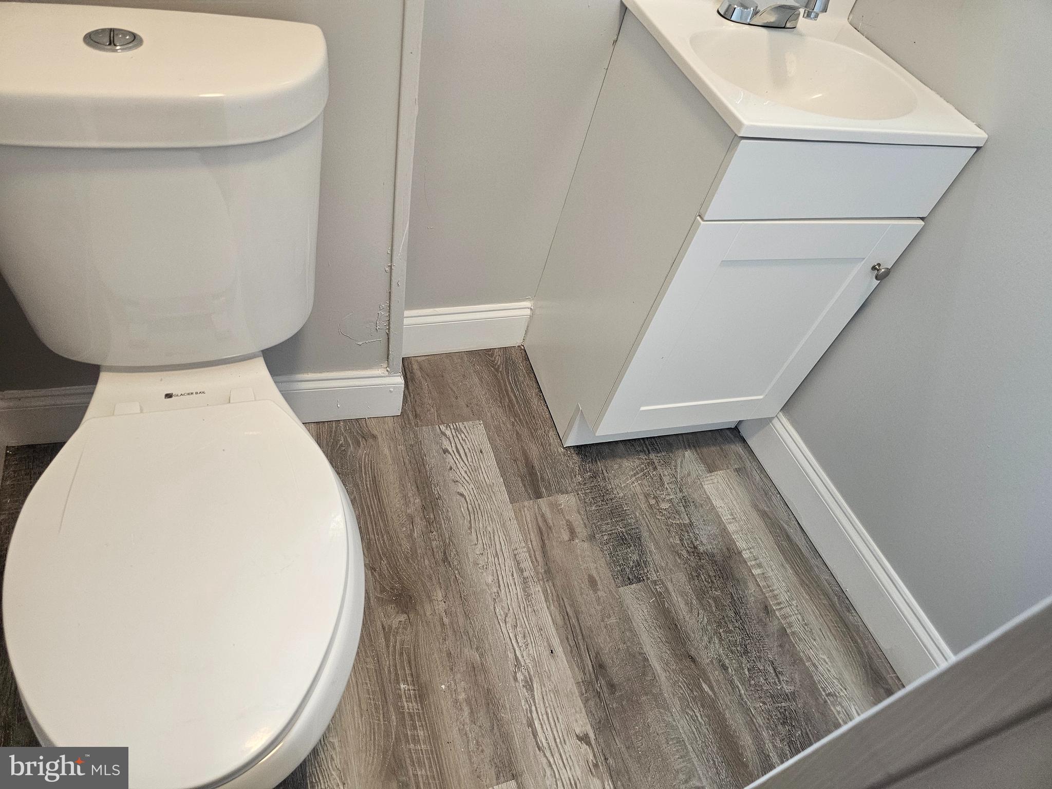 ALLEGHENY WEST - Residential Lease