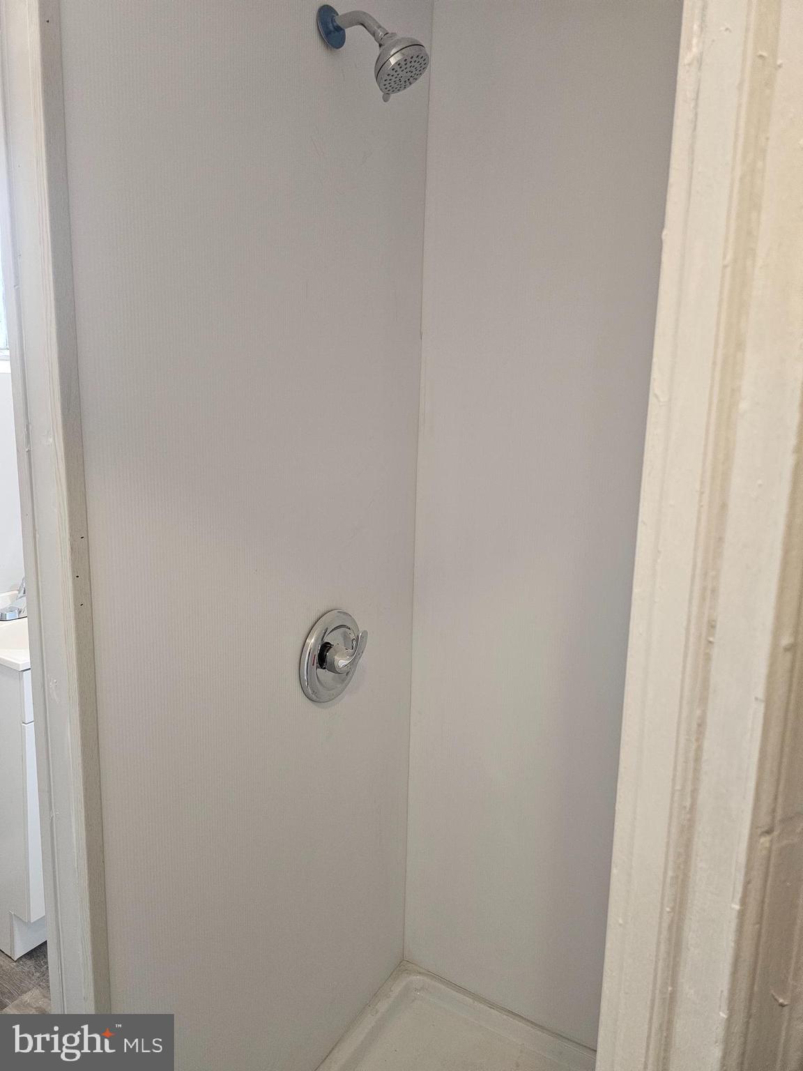 ALLEGHENY WEST - Residential Lease