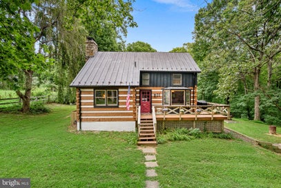 1263 FROGTOWN ROAD BLUEMONT VA 20135