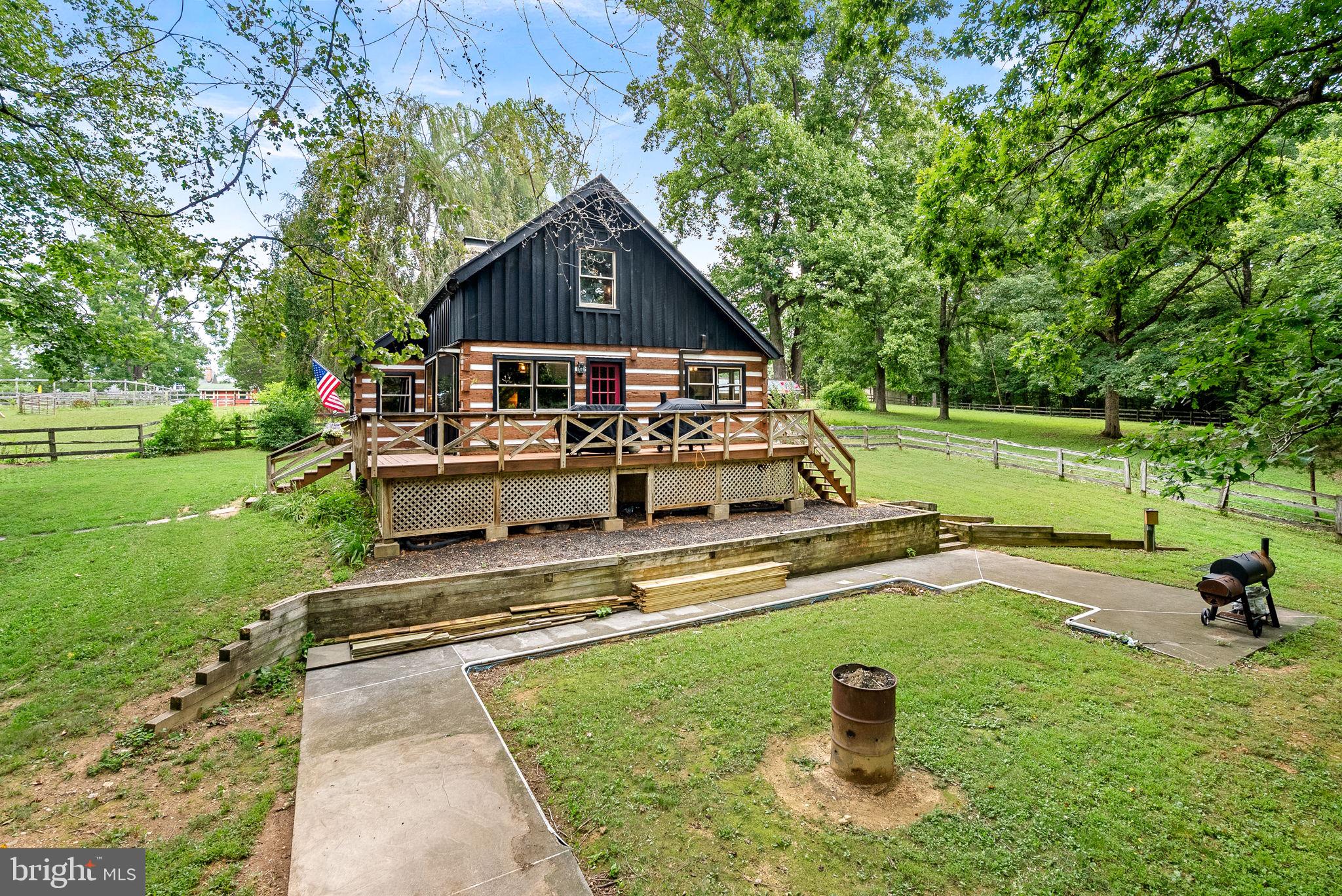 1263 FROGTOWN ROAD