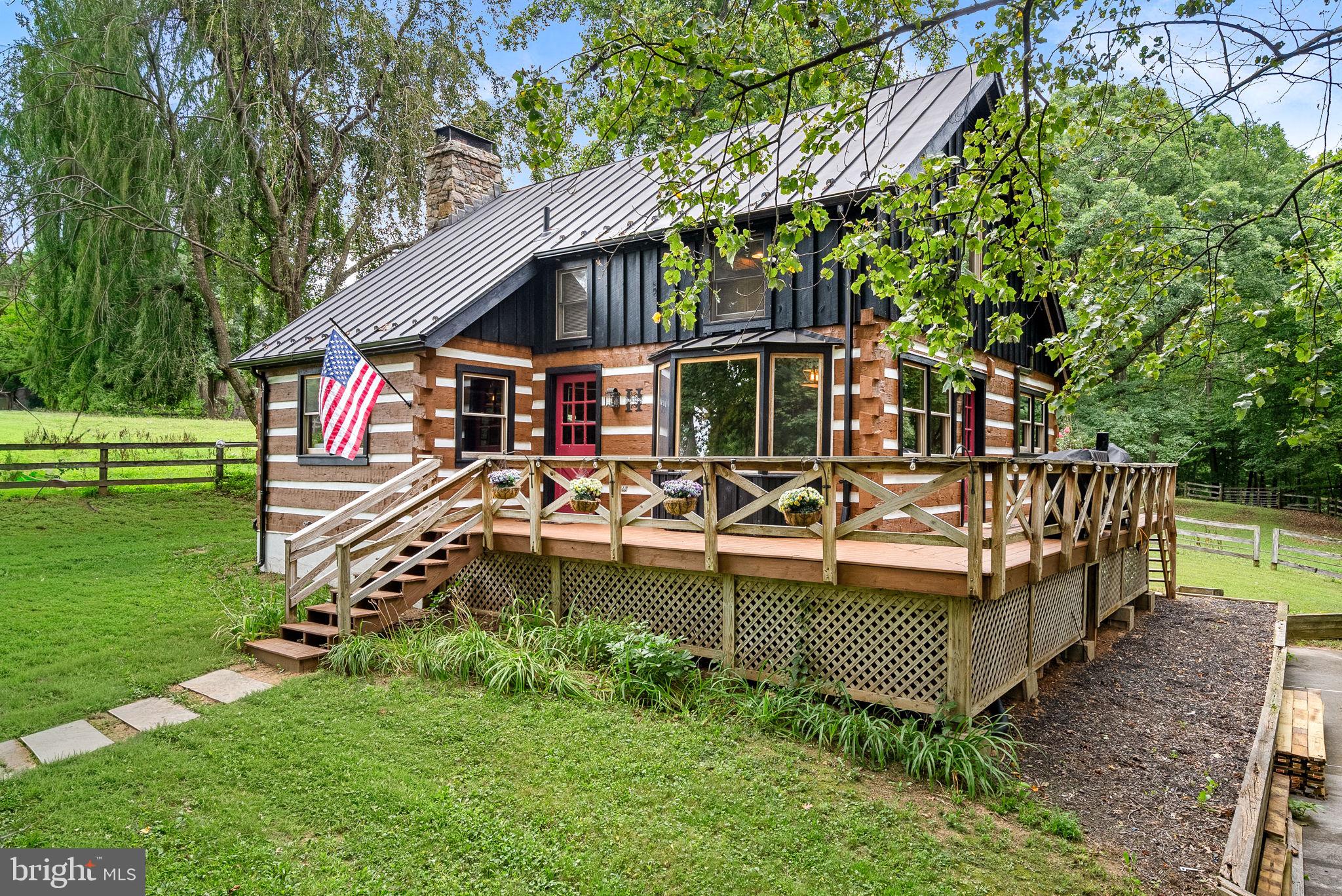 1263 FROGTOWN ROAD
