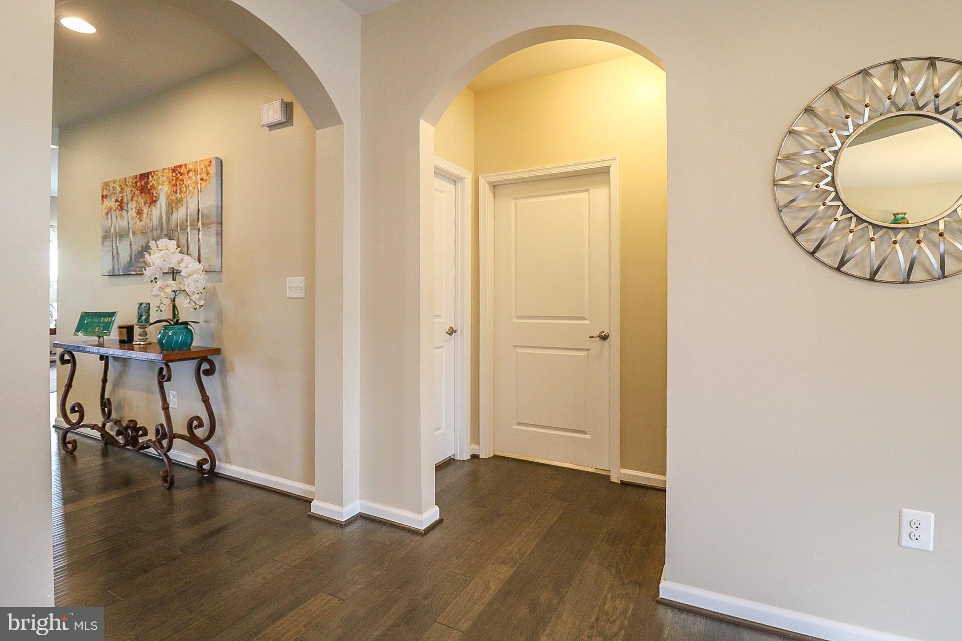 MINTBROOK - Residential