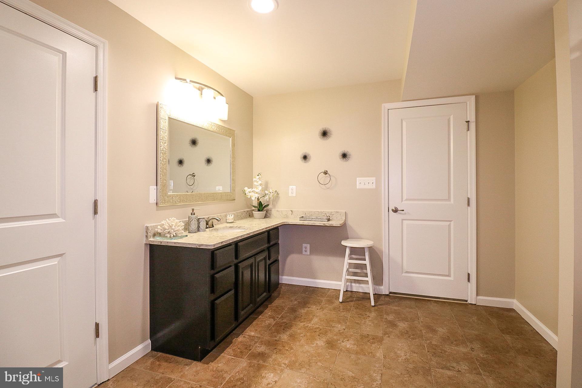 MINTBROOK - Residential