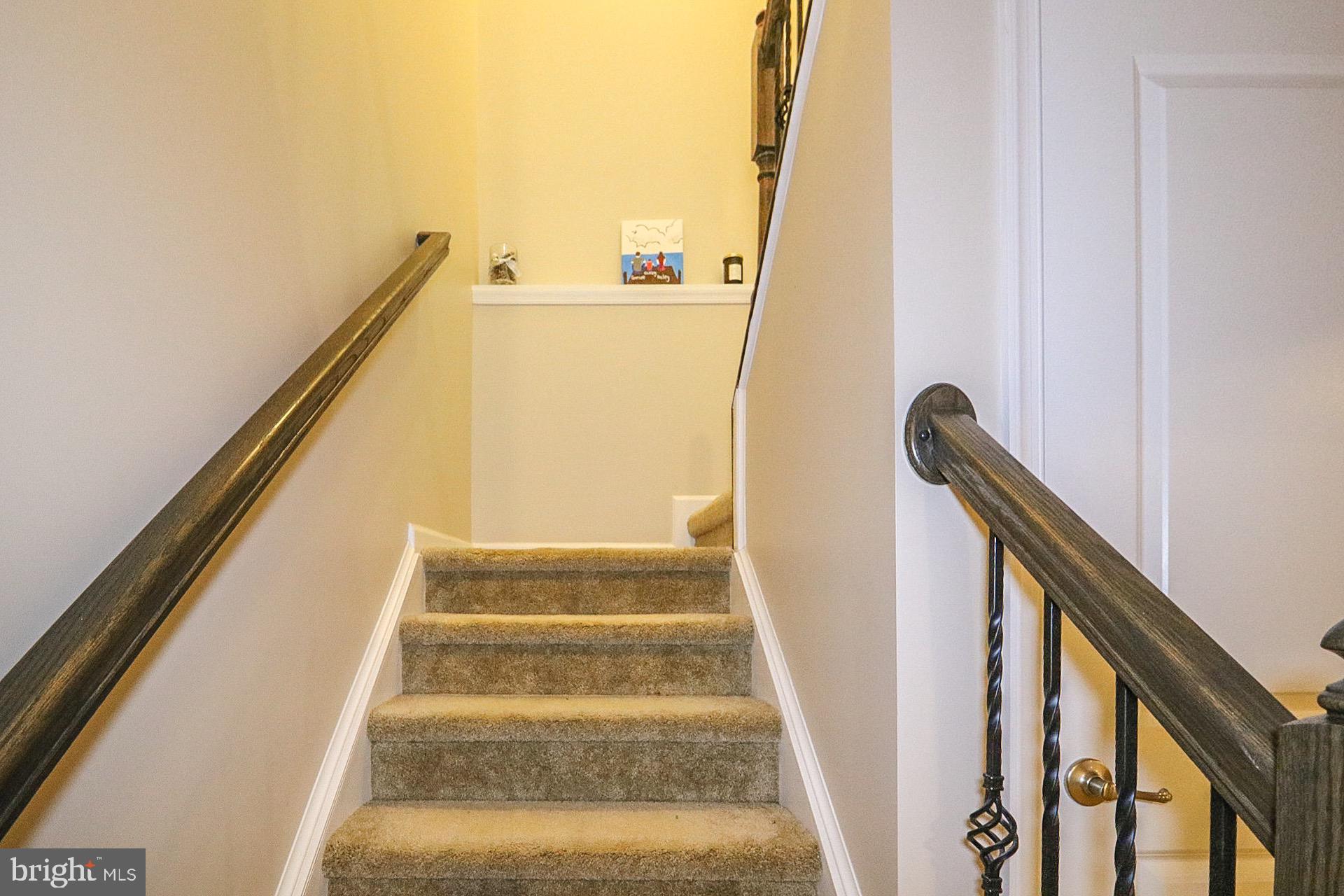 MINTBROOK - Residential