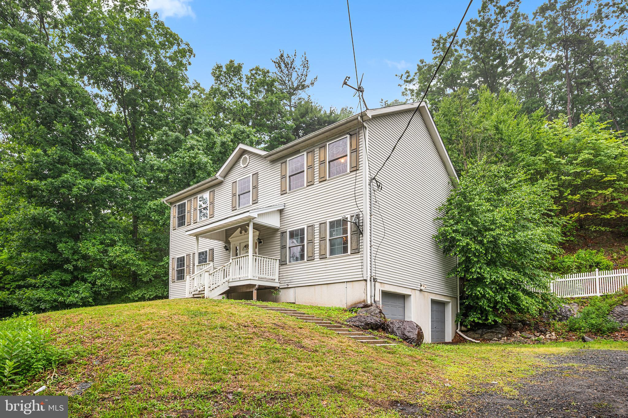 313 LOWER LAKEVIEW DRIVE