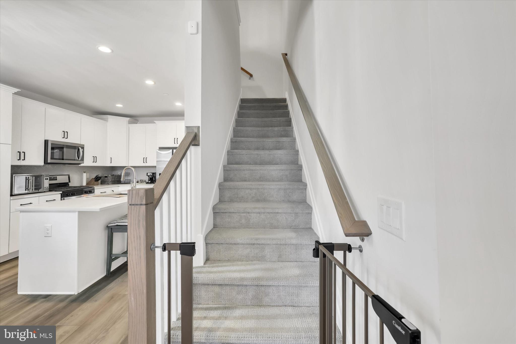 OVERLOOK AT TOWN CENTER - Residential