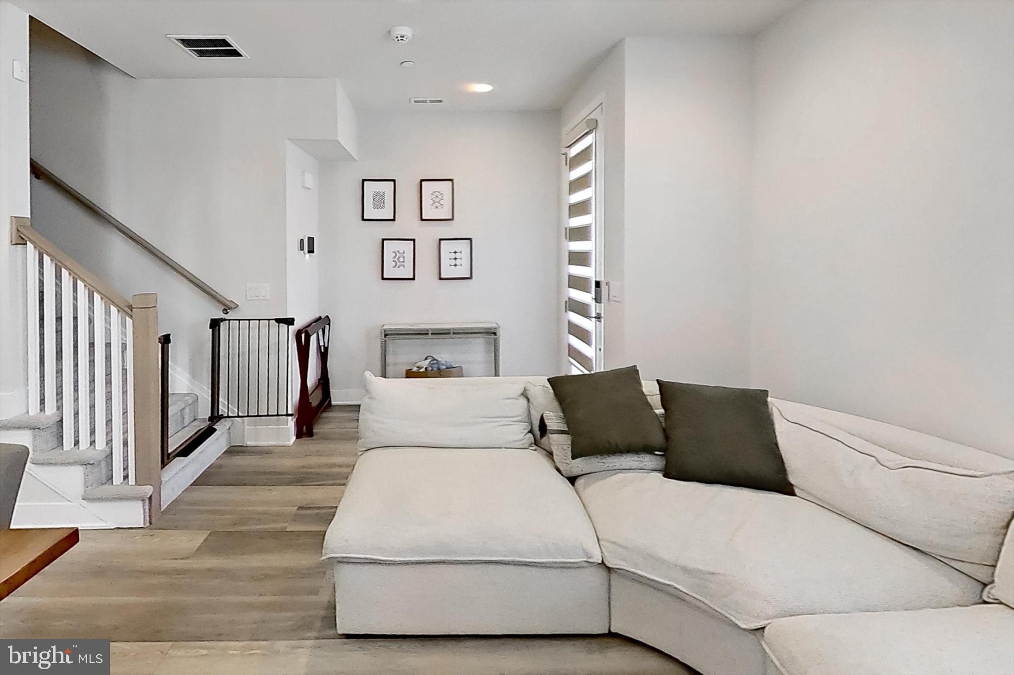 OVERLOOK AT TOWN CENTER - Residential