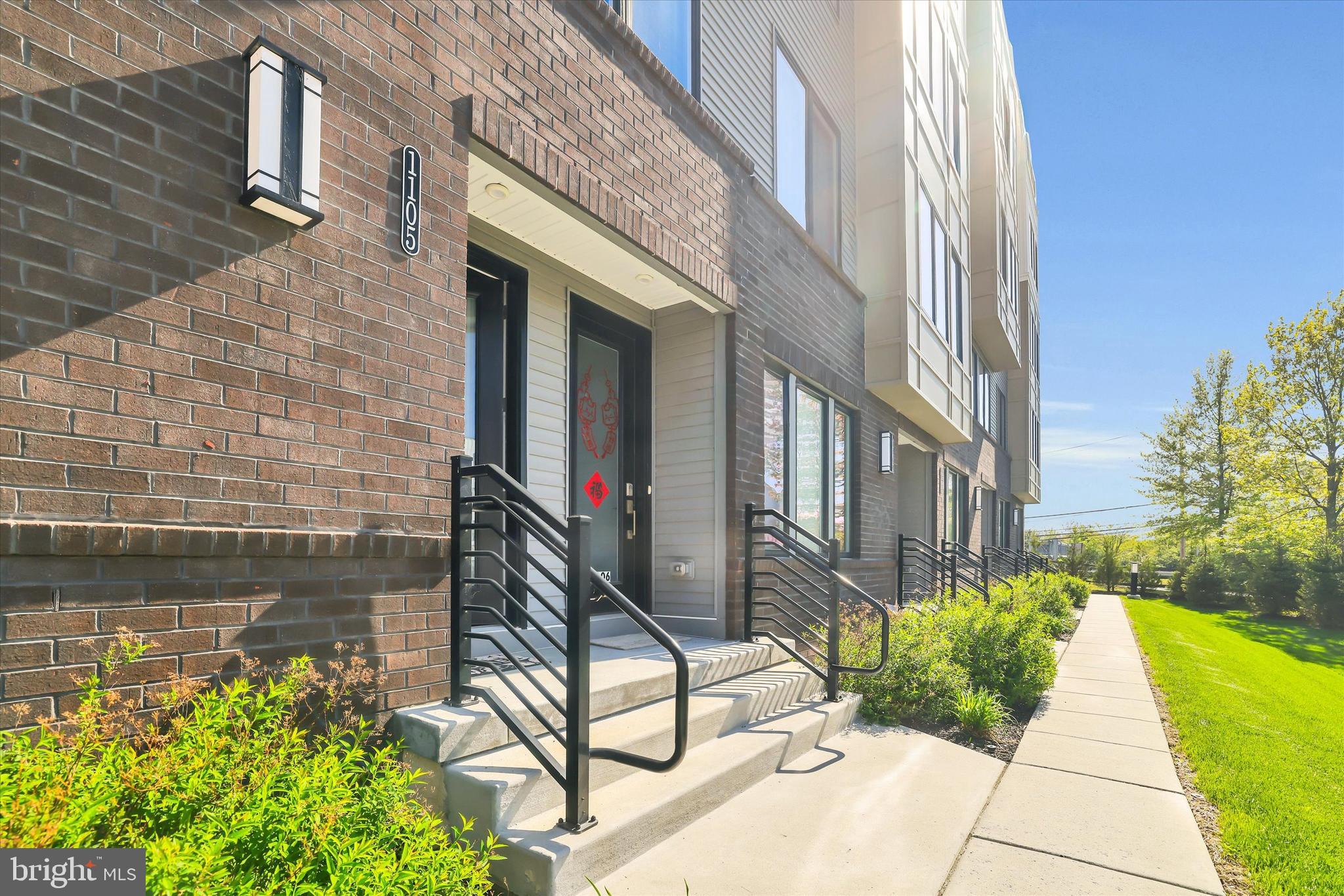 OVERLOOK AT TOWN CENTER - Residential