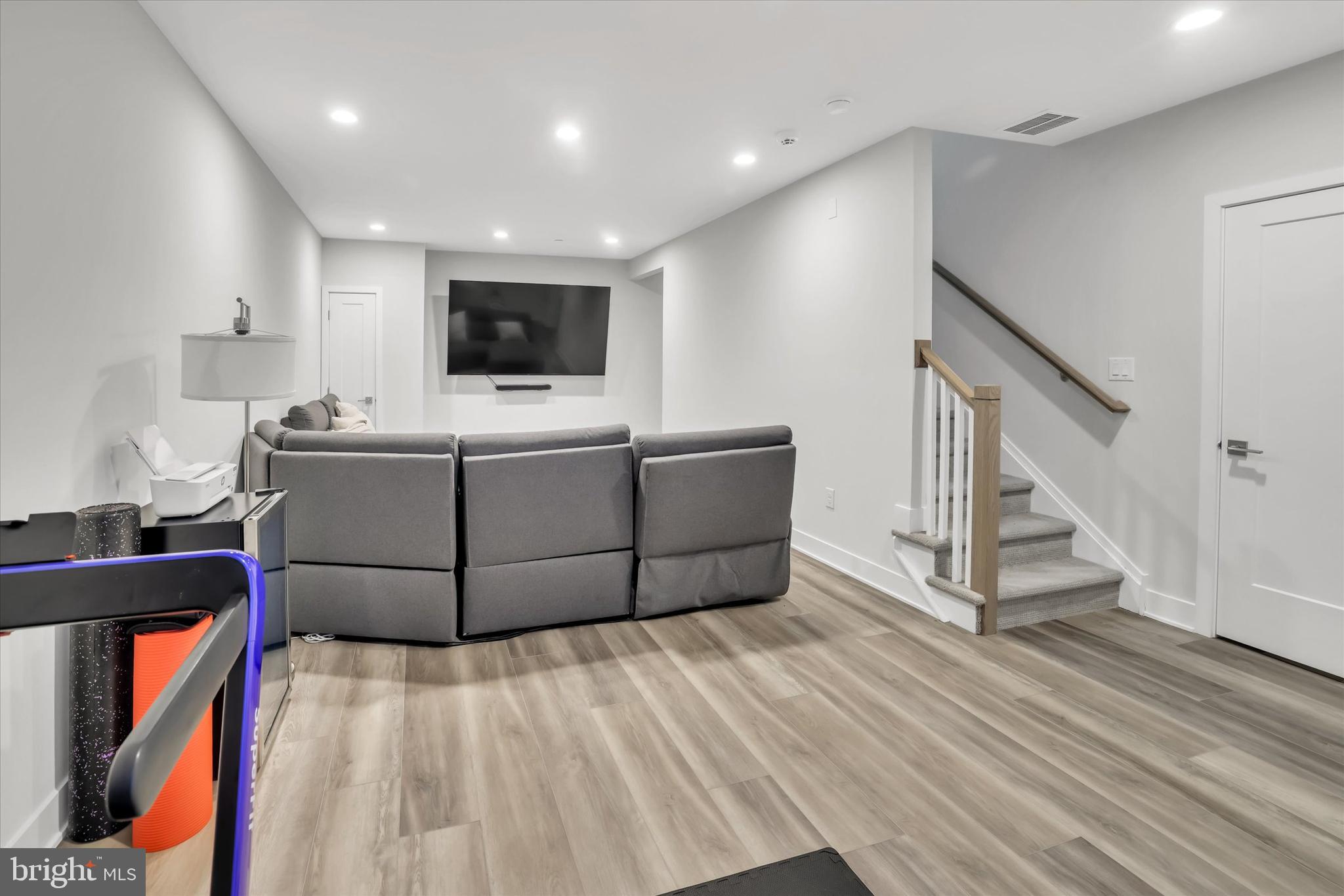 OVERLOOK AT TOWN CENTER - Residential