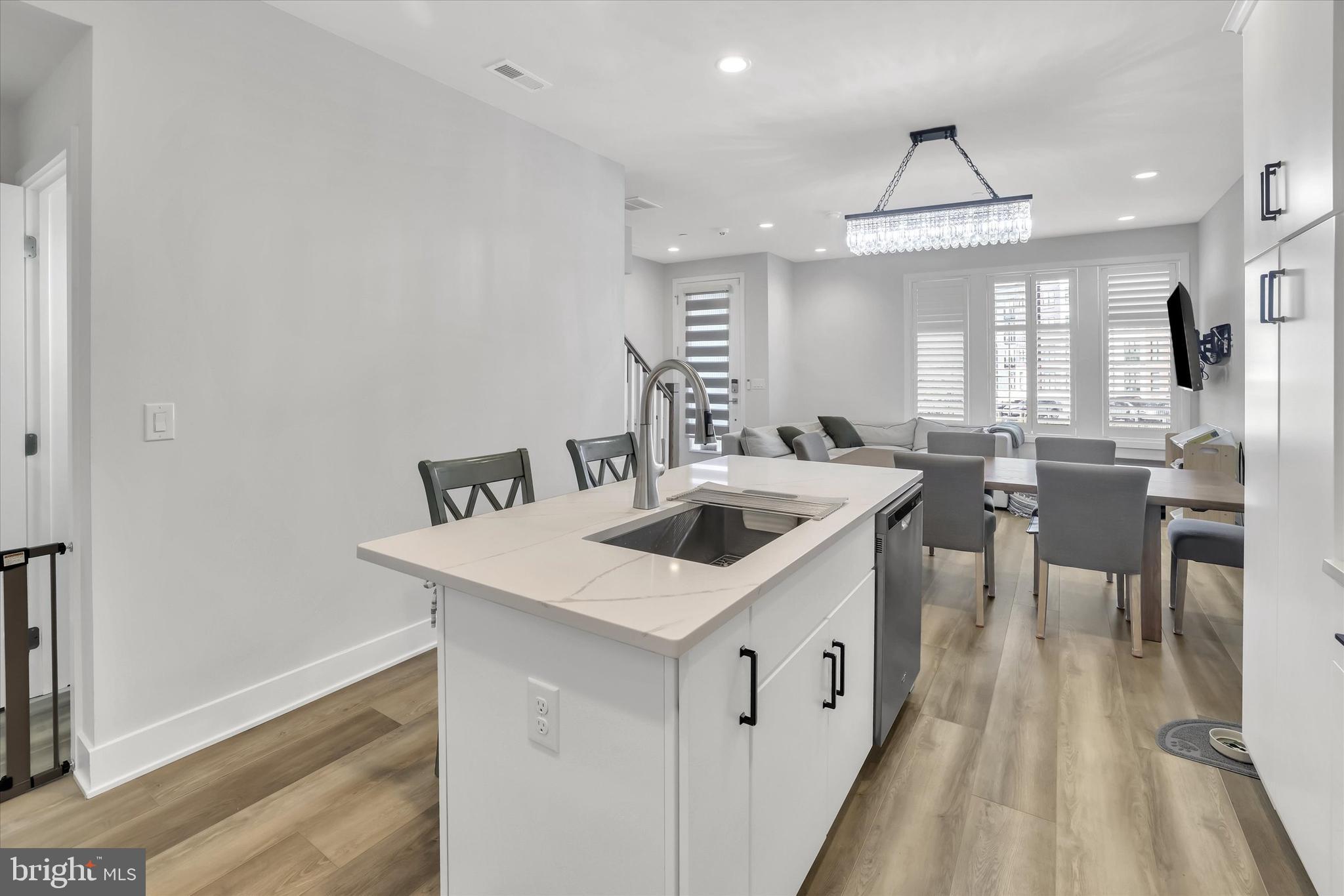 OVERLOOK AT TOWN CENTER - Residential