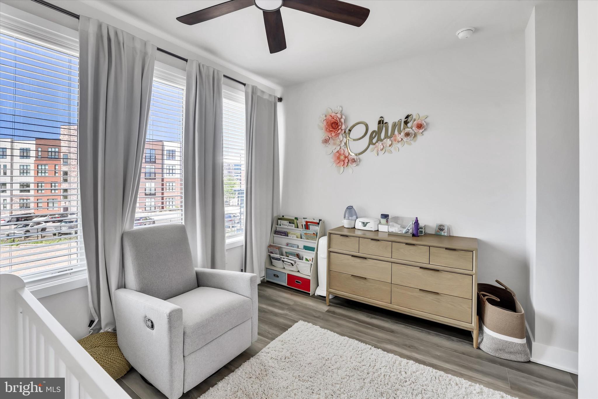 OVERLOOK AT TOWN CENTER - Residential