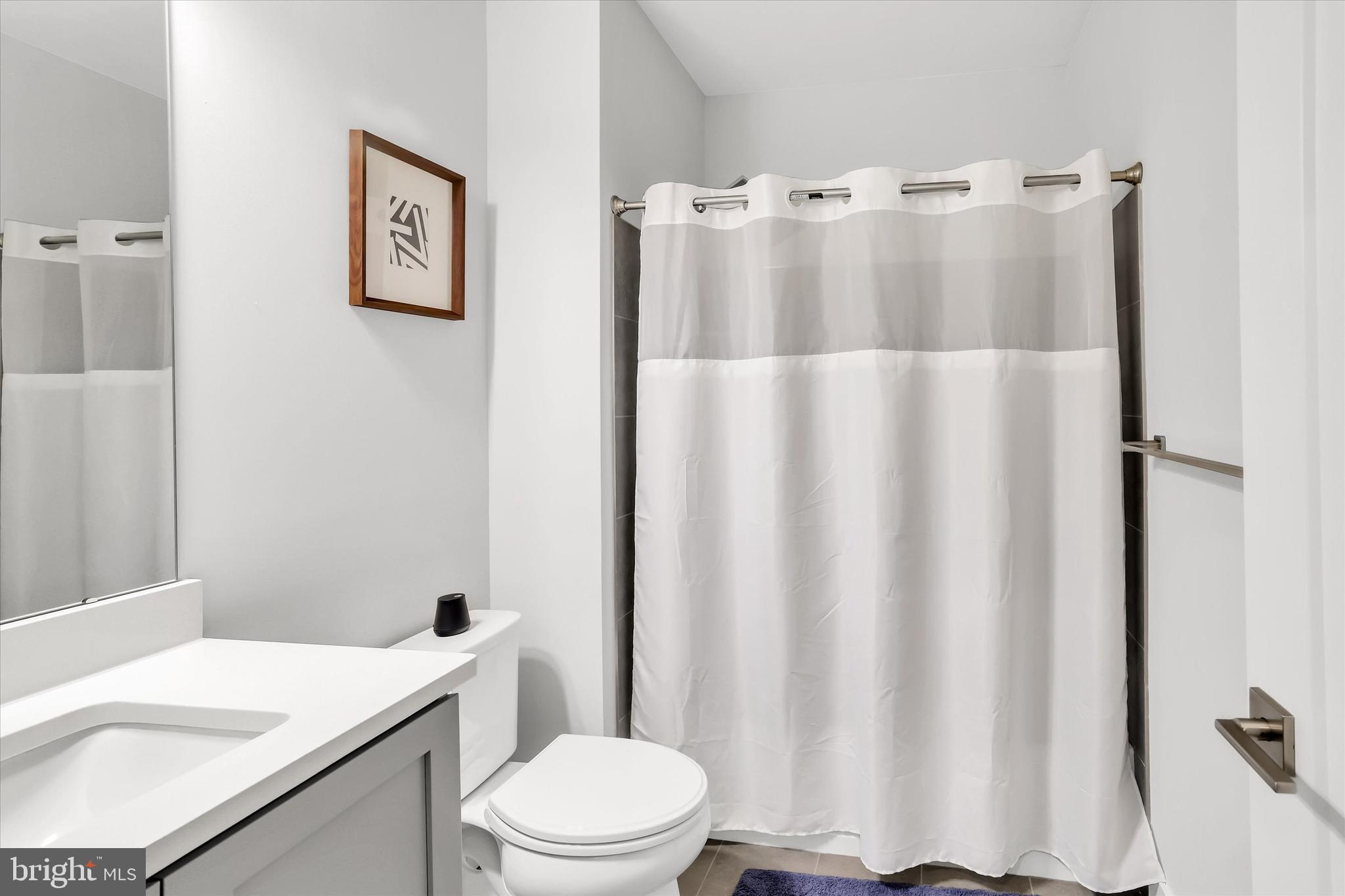 OVERLOOK AT TOWN CENTER - Residential