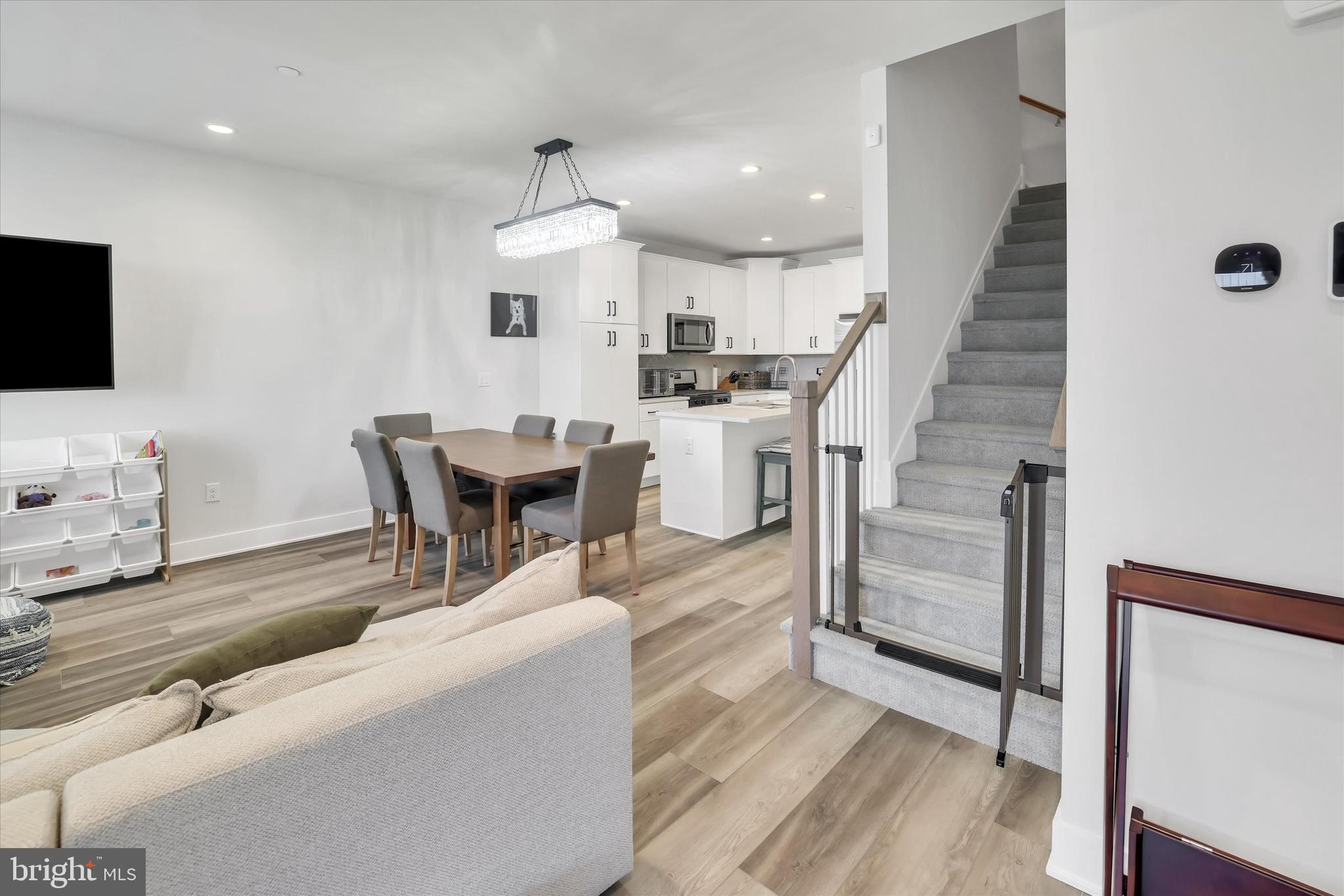 OVERLOOK AT TOWN CENTER - Residential