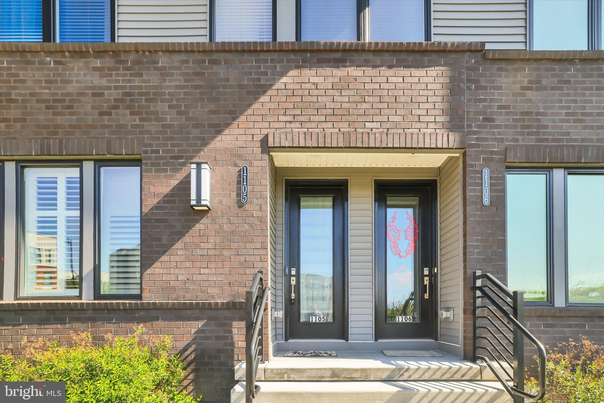 OVERLOOK AT TOWN CENTER - Residential