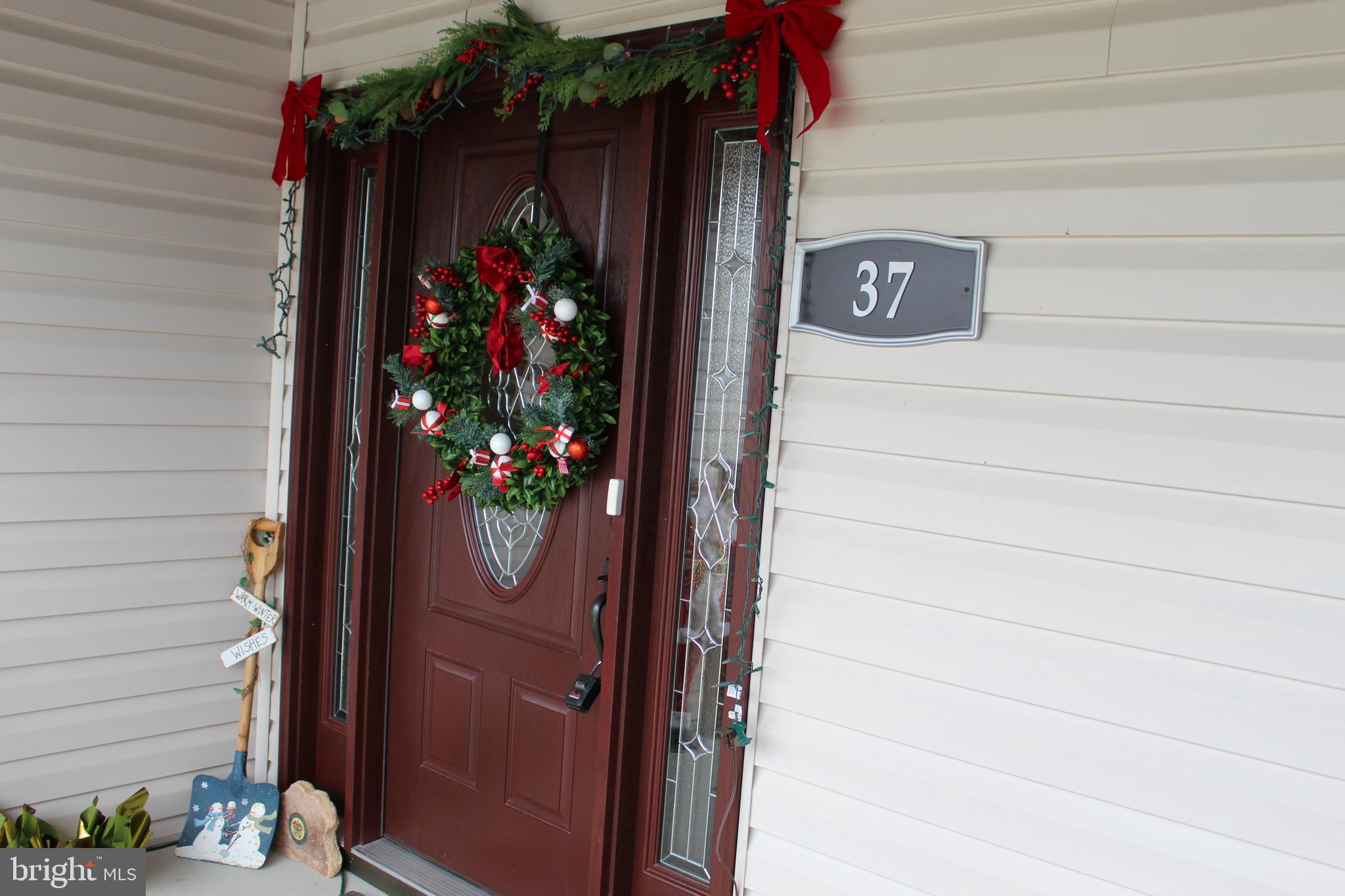 CREEKSIDE MANOR - Residential