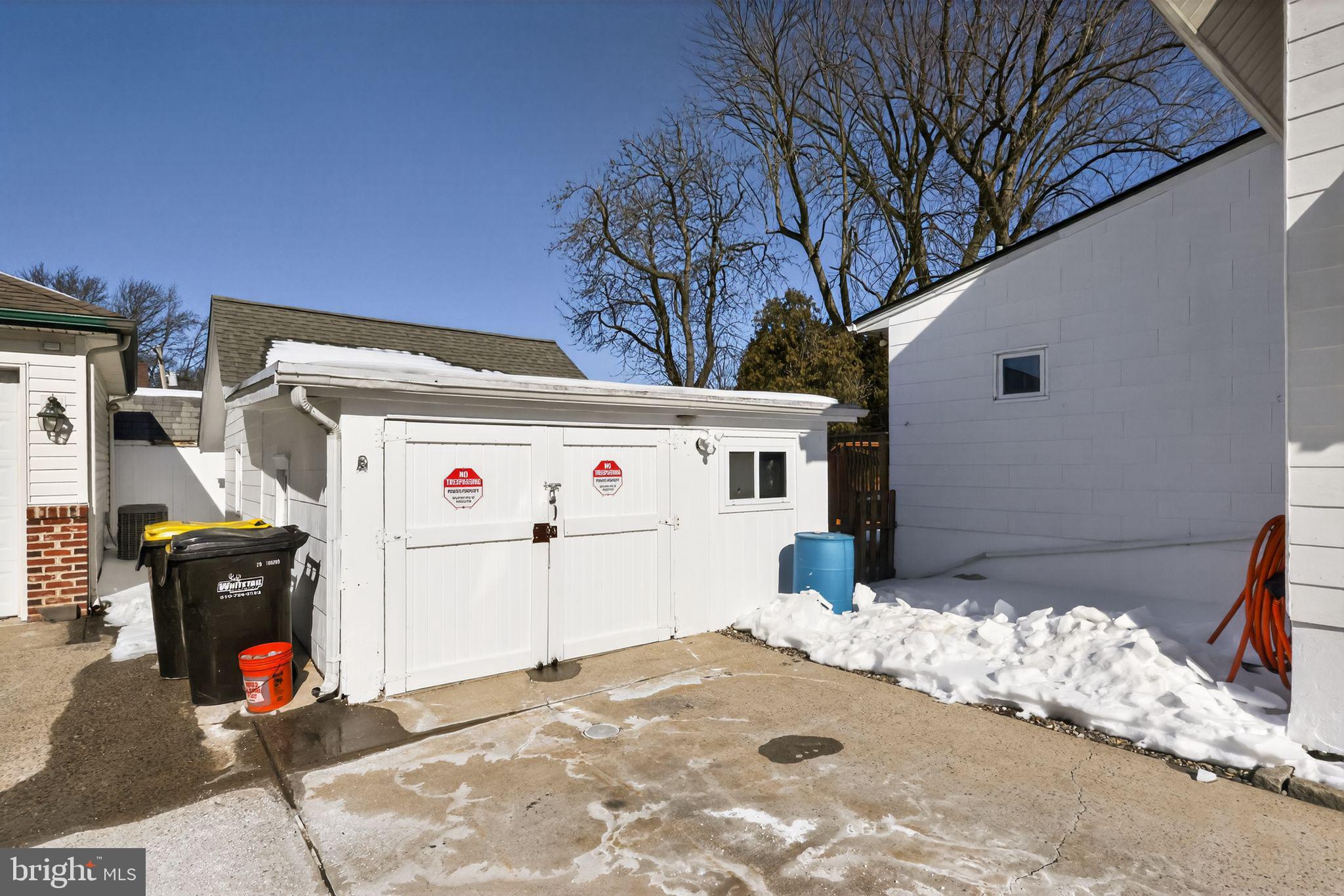 EDDINGTON GDNS - Residential