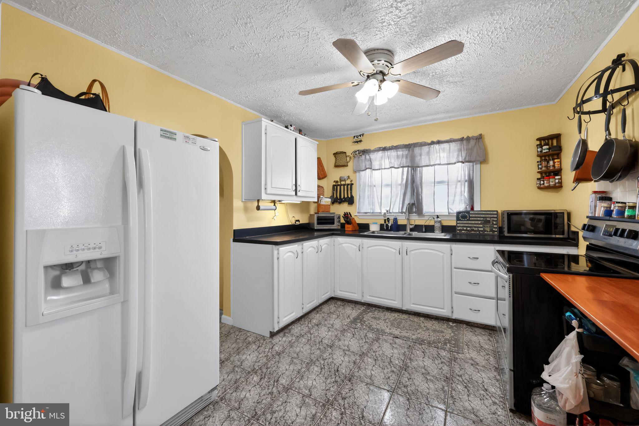 EDDINGTON GDNS - Residential