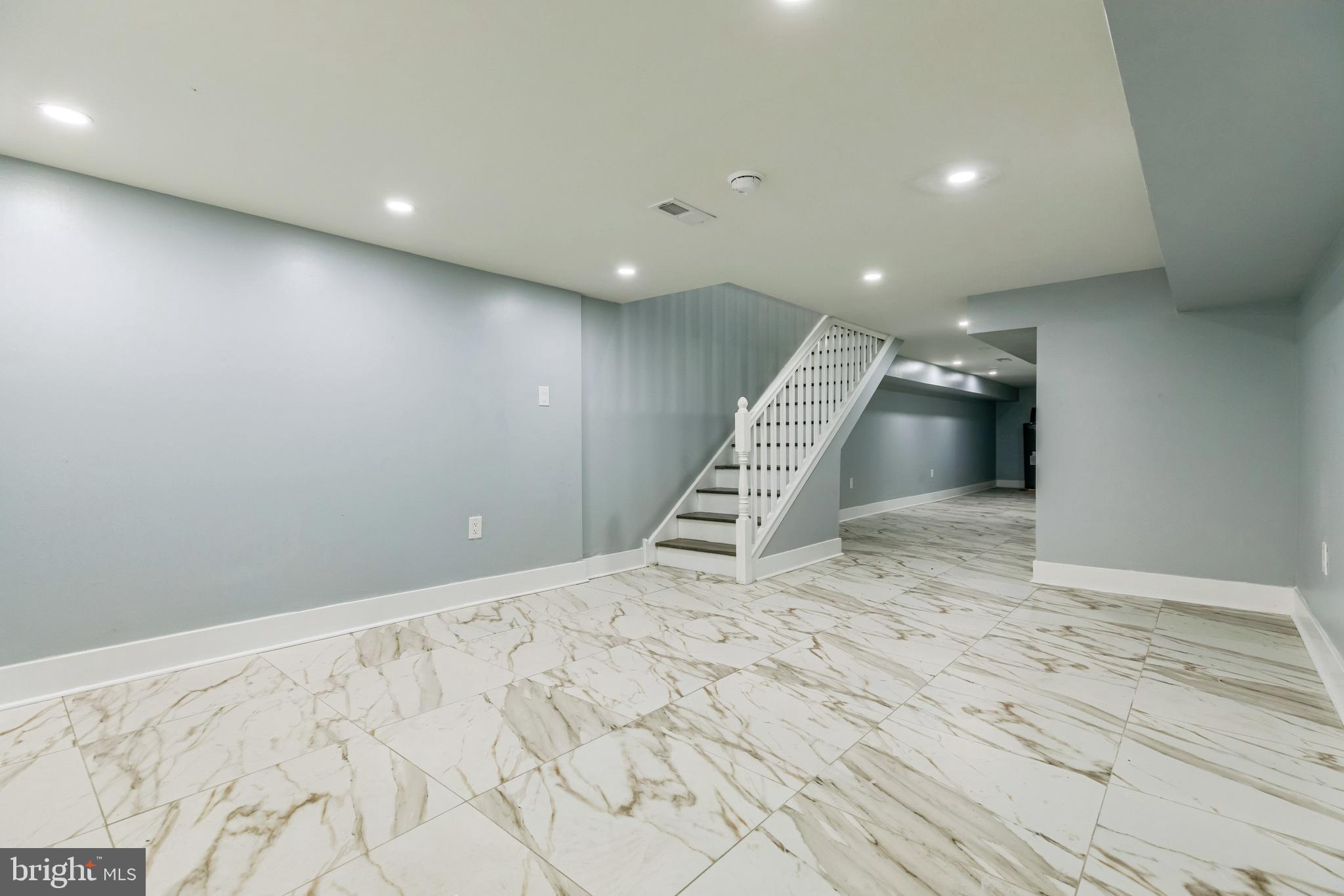 ALLEGHENY WEST - Residential