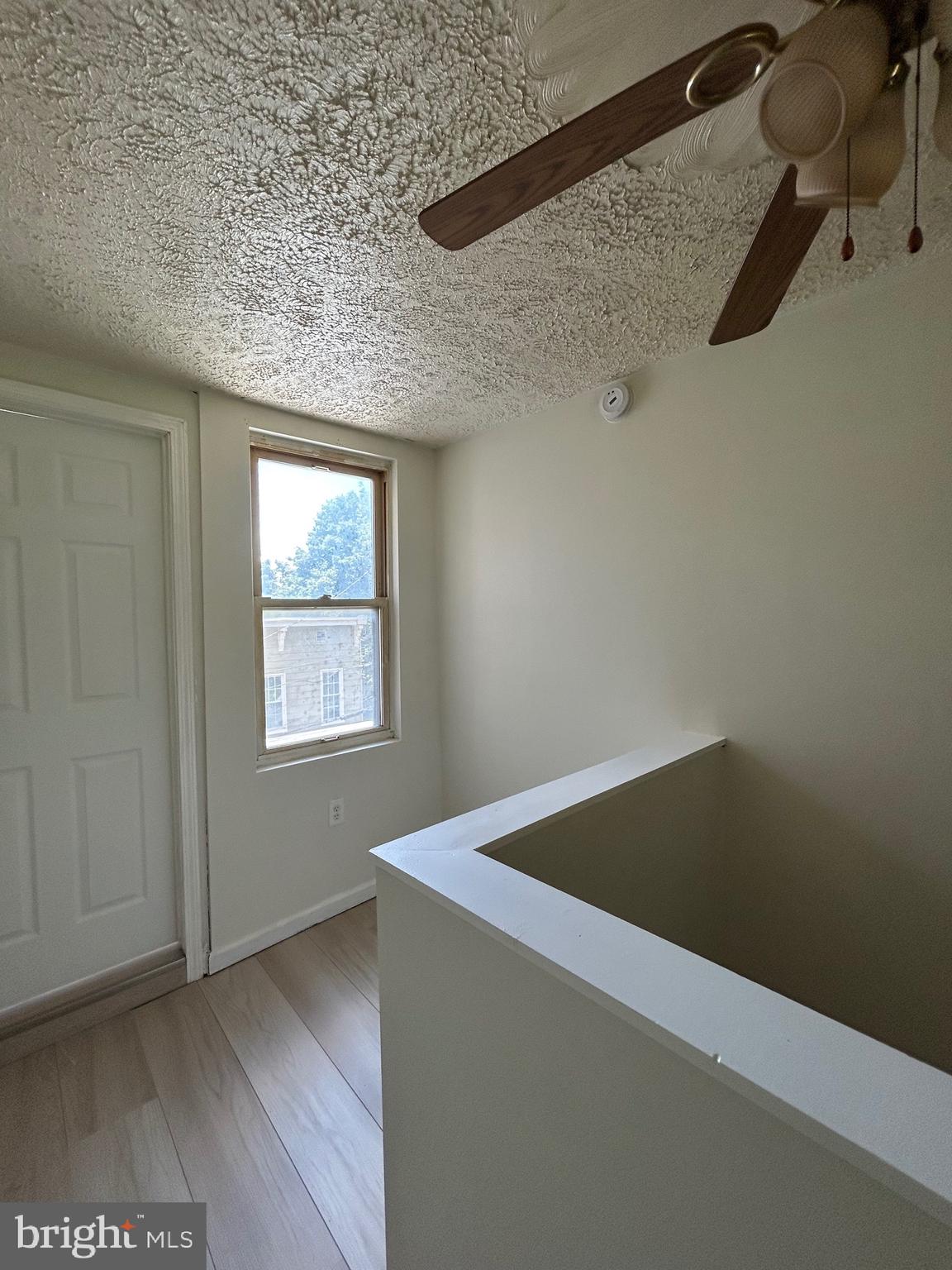 EAST SIDE - Residential