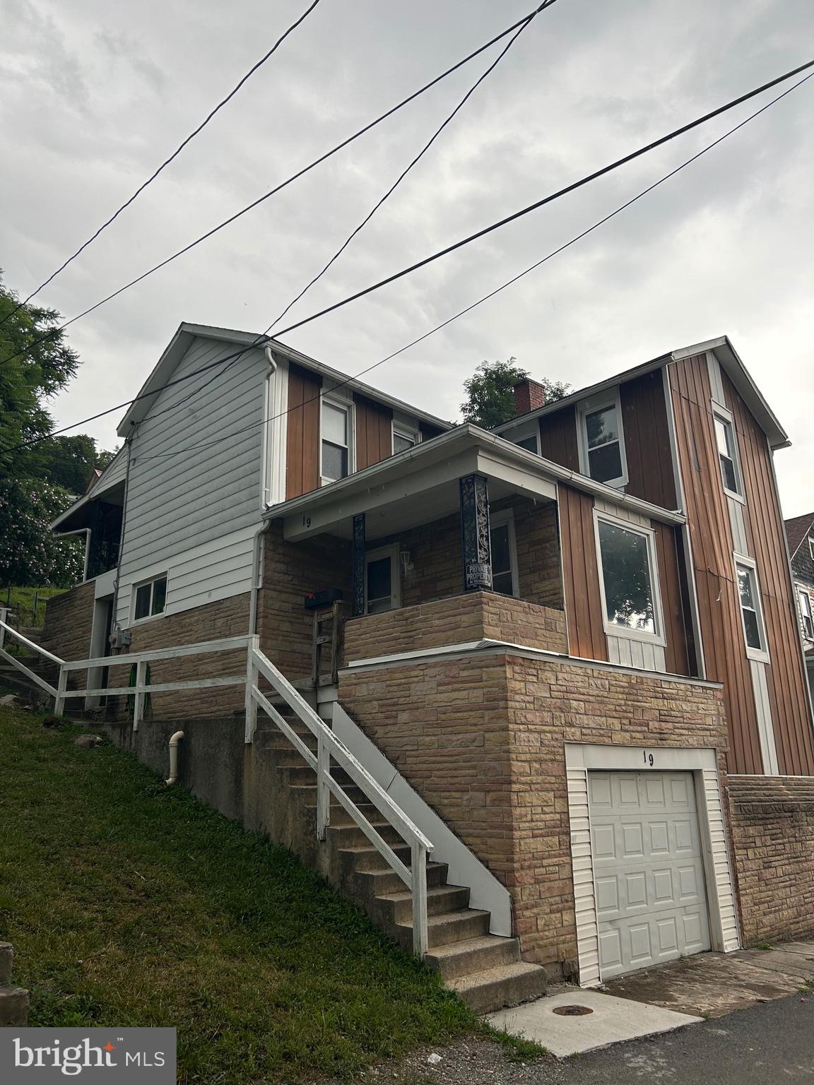 EAST SIDE - Residential