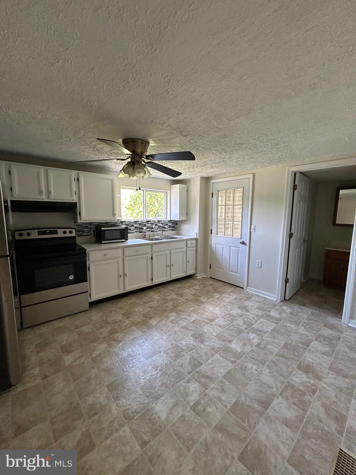 EAST SIDE - Residential