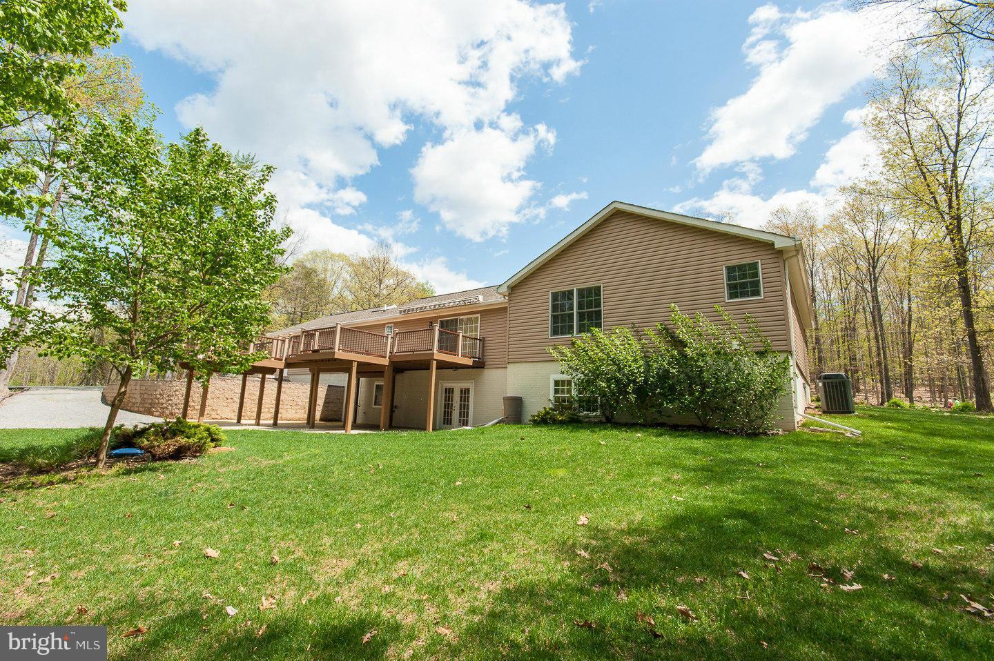 TALL PINES - Residential