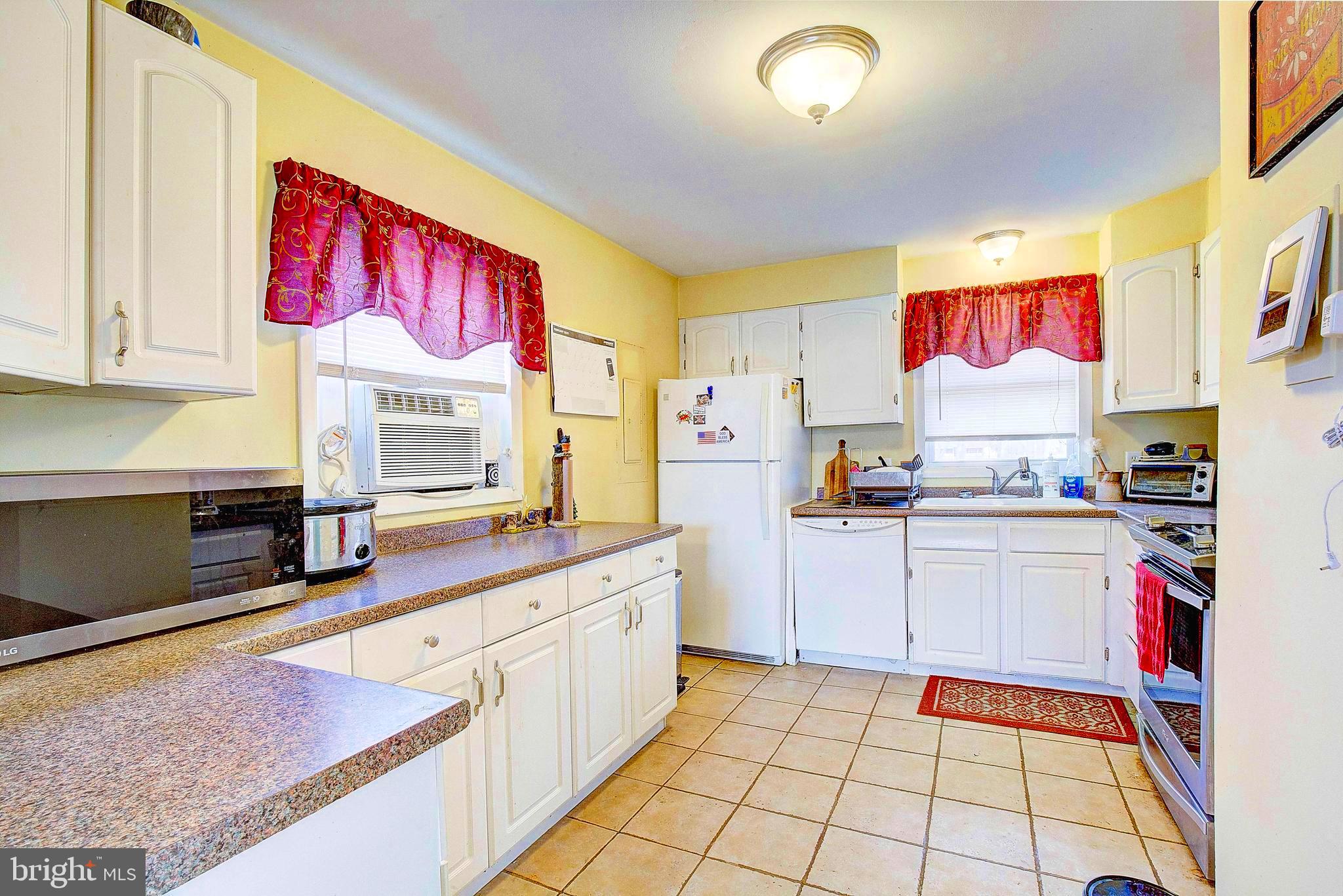 KENT ISLAND ESTATES - Residential