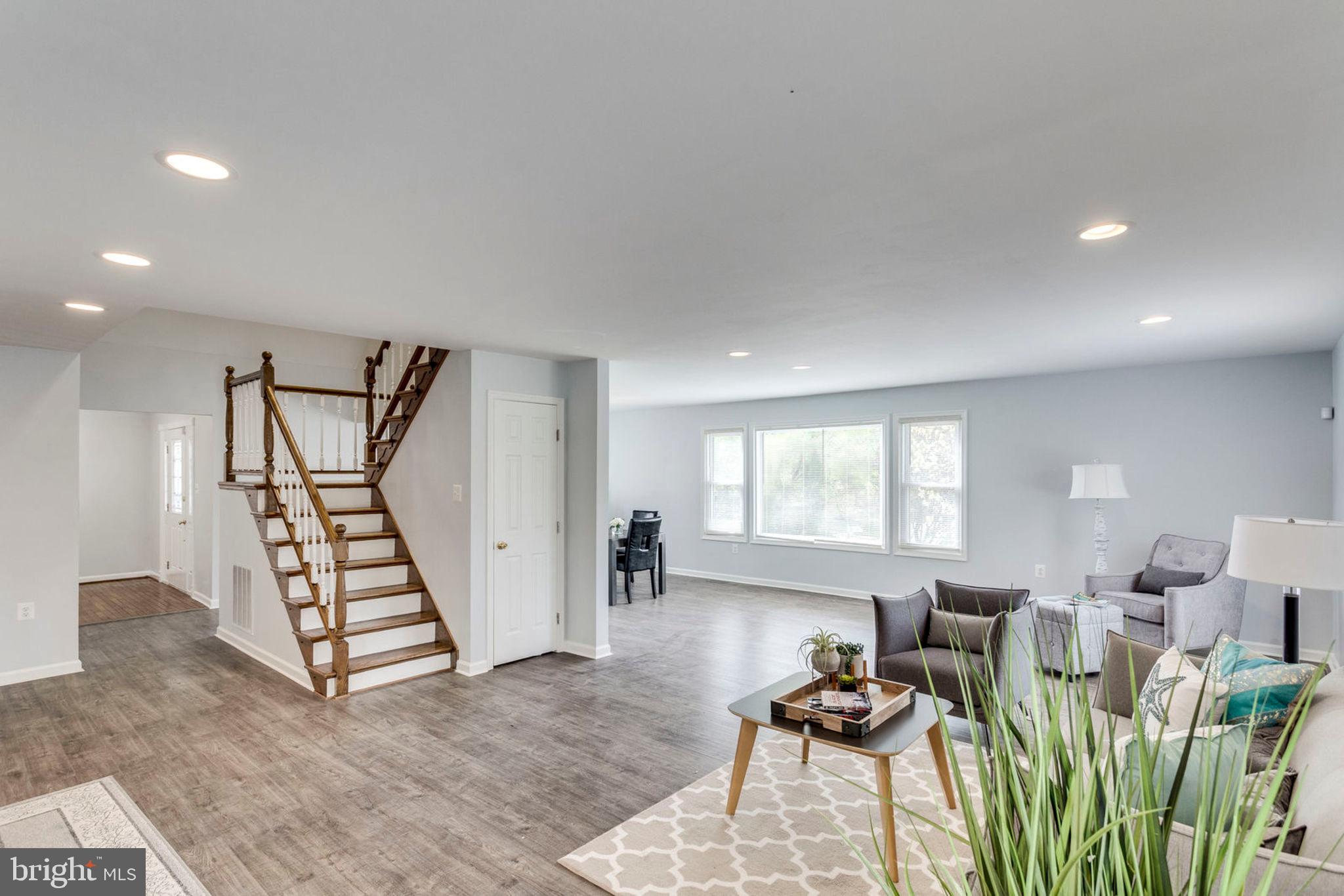 FORT WASHINGTON - Residential