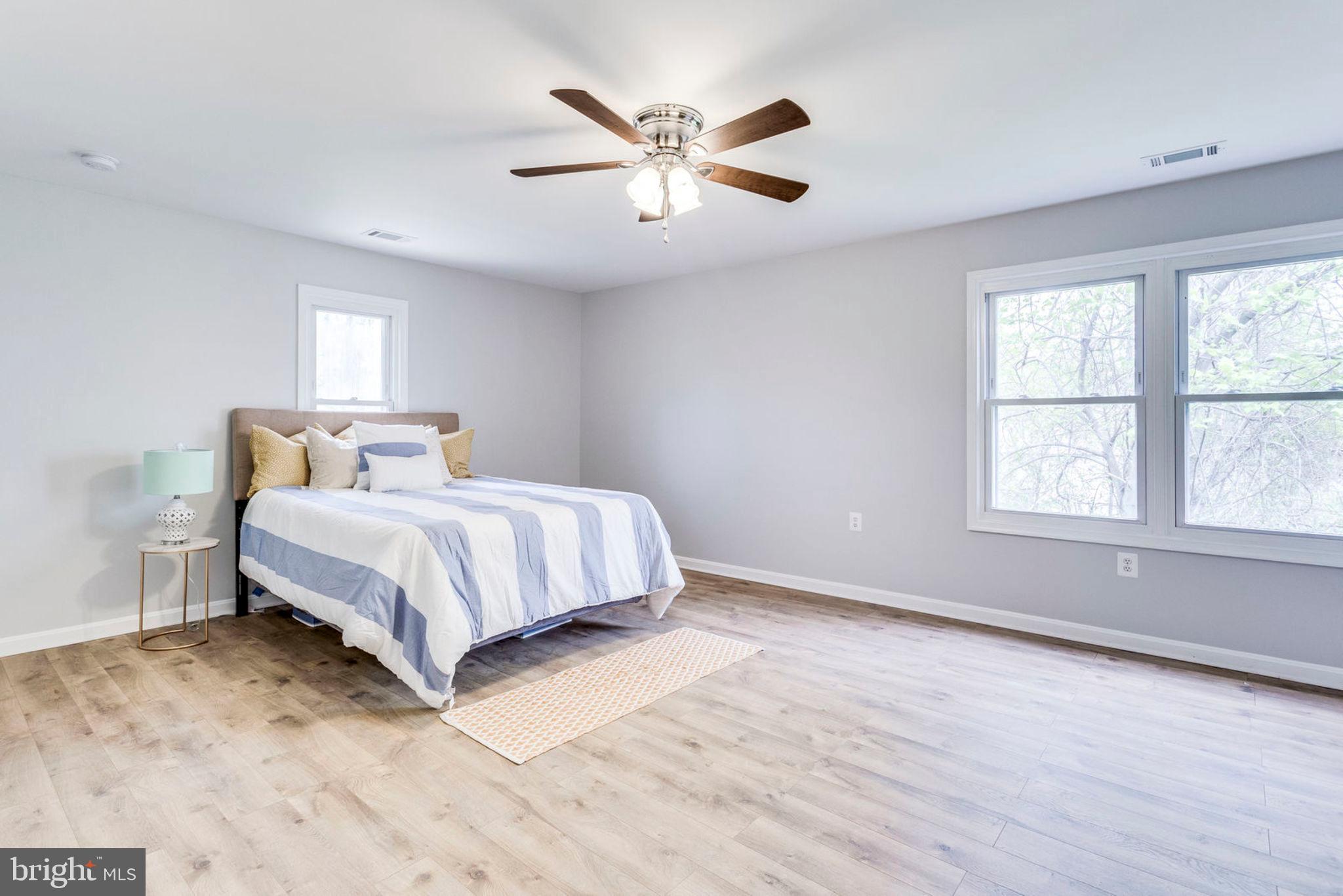 FORT WASHINGTON - Residential