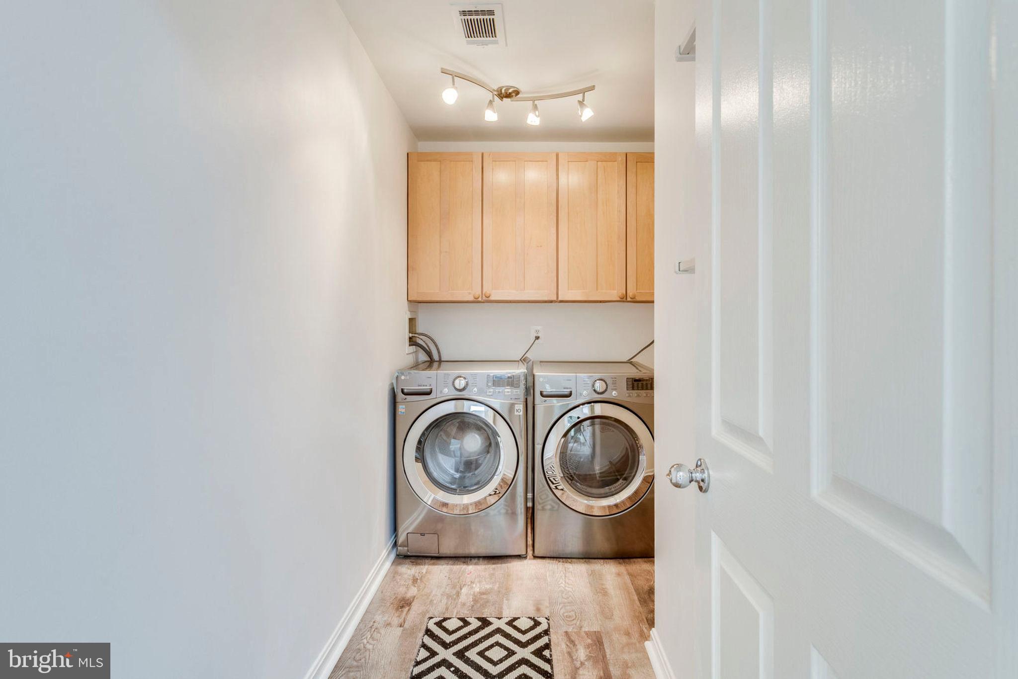 FORT WASHINGTON - Residential