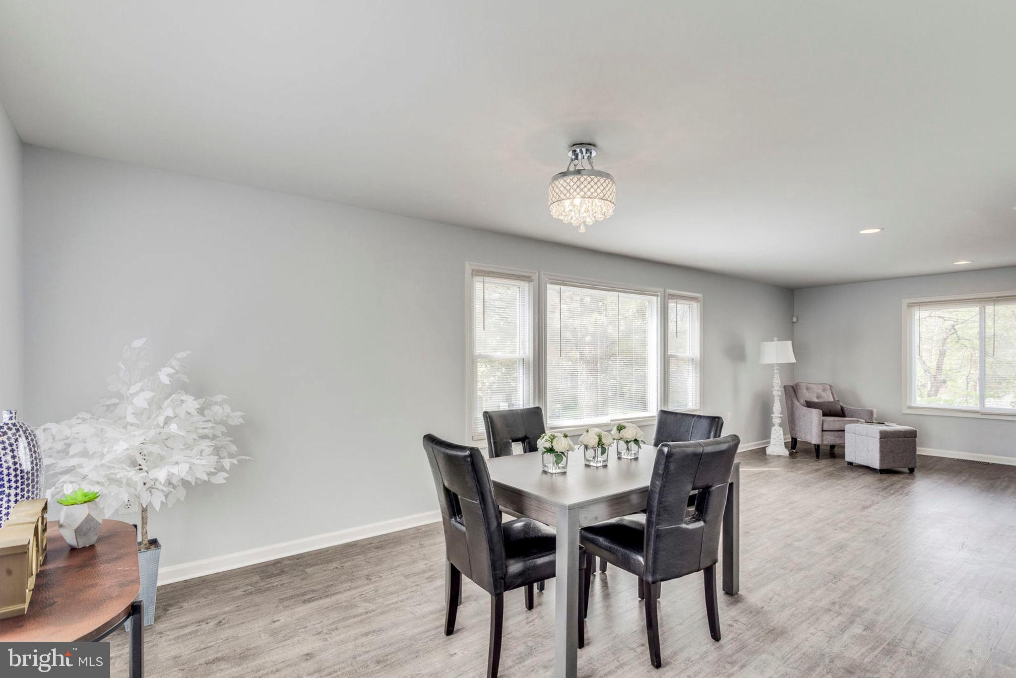 FORT WASHINGTON - Residential