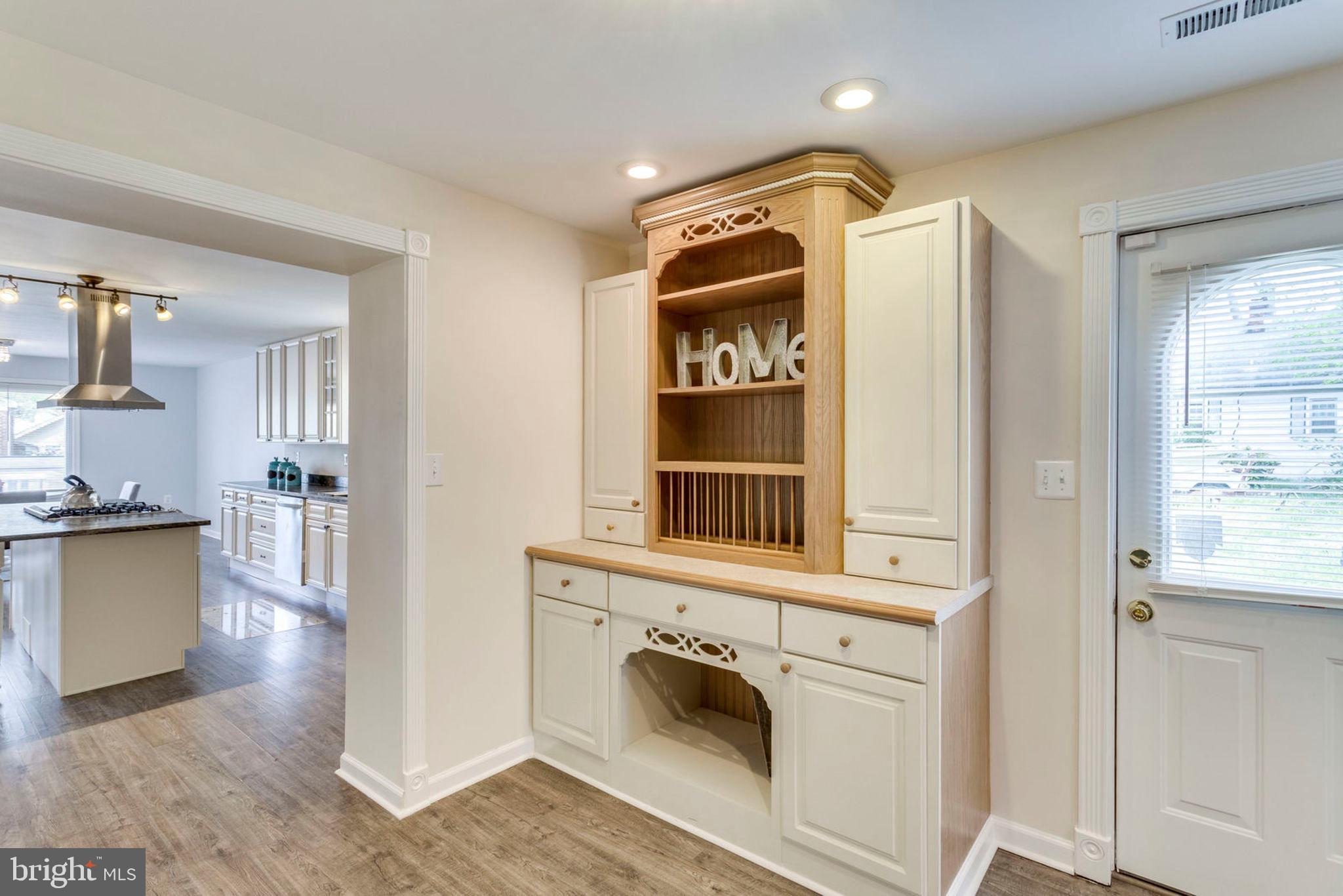 FORT WASHINGTON - Residential