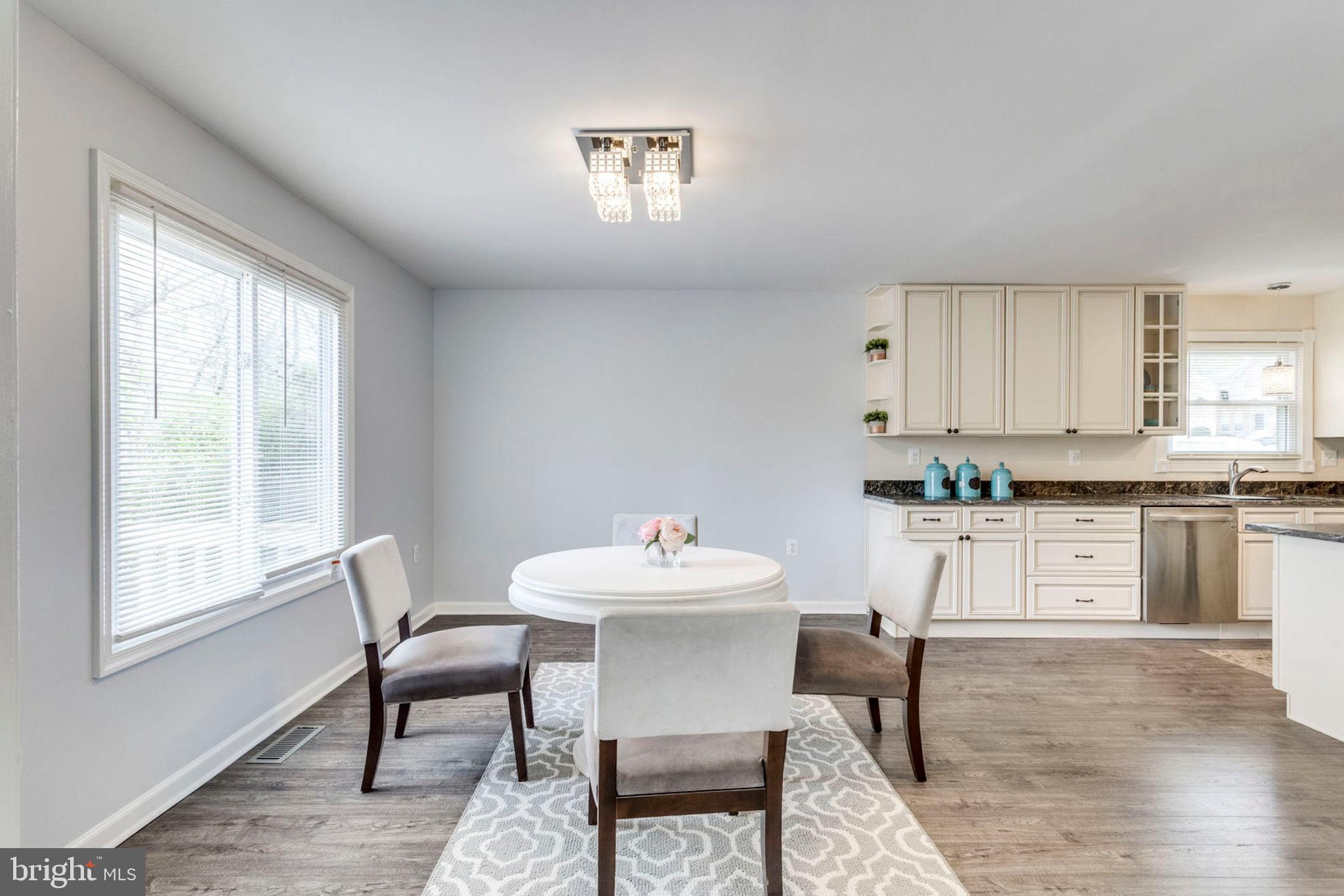 FORT WASHINGTON - Residential