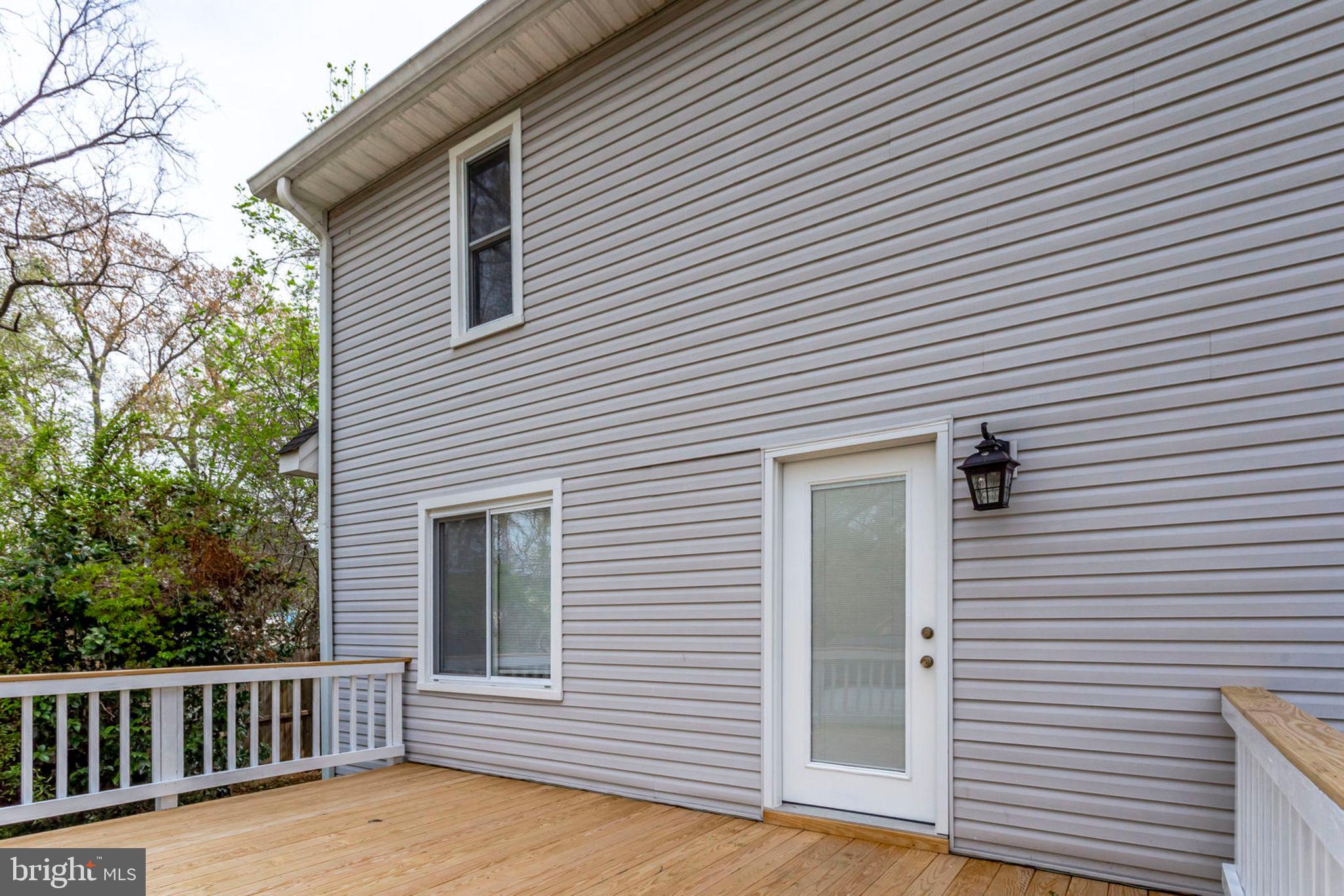 FORT WASHINGTON - Residential